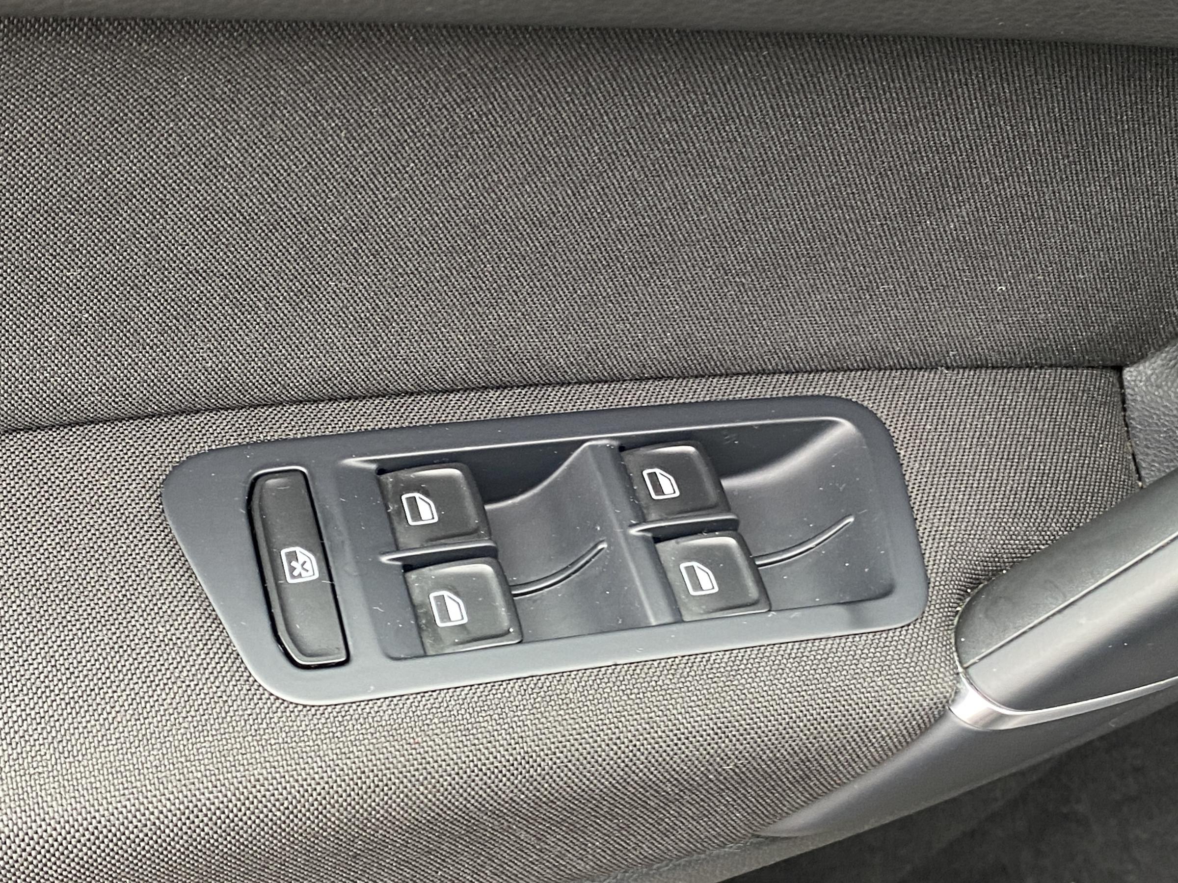 Volkswagen Sportsvan, 2014 - pohled č. 11