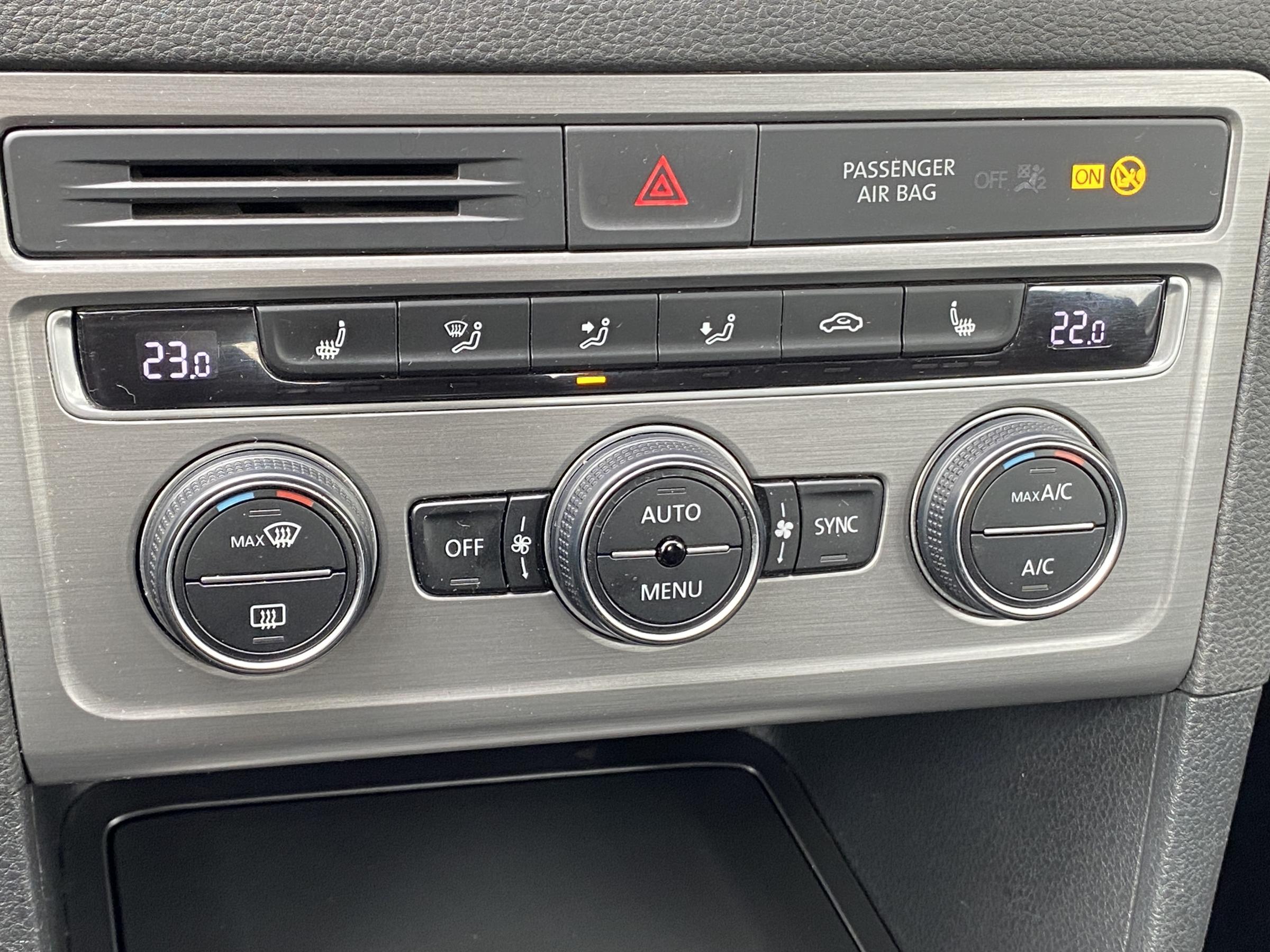 Volkswagen Sportsvan, 2014 - pohled č. 14