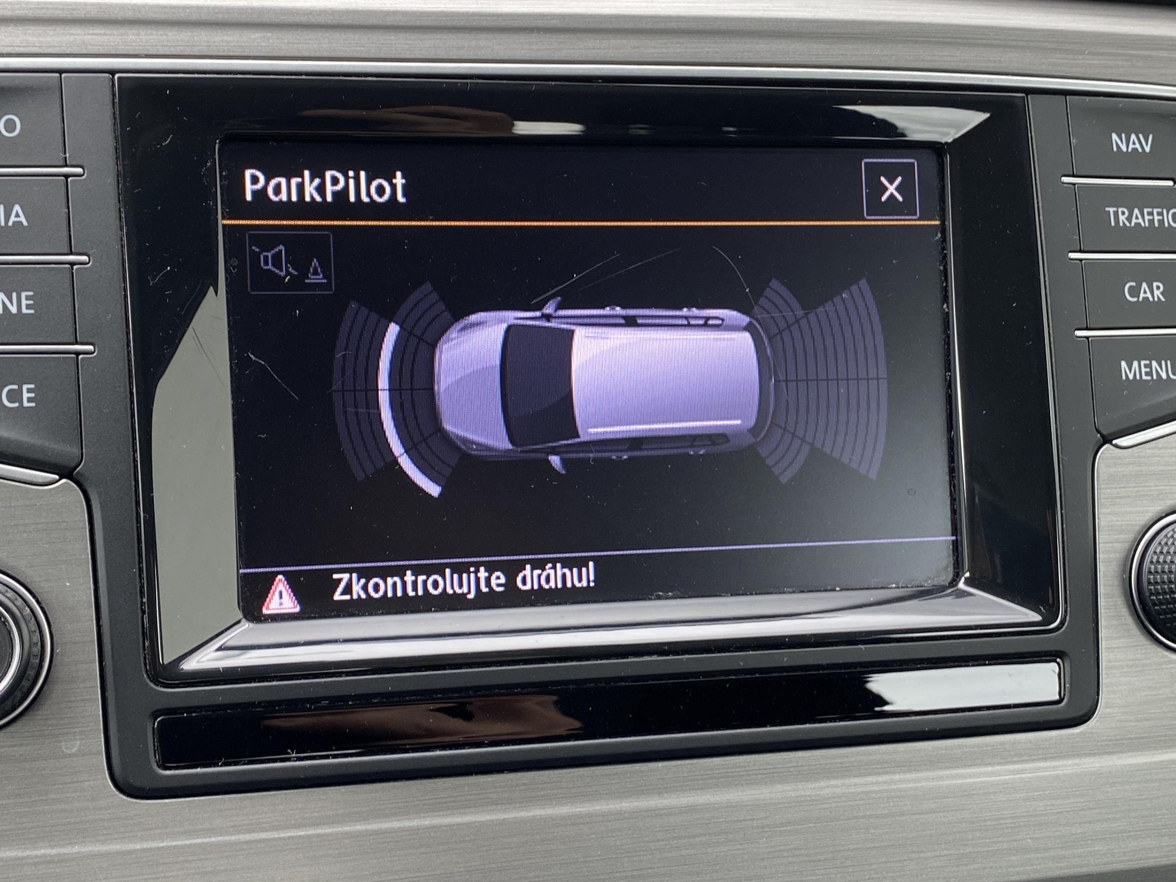 Volkswagen Sportsvan, 2014 - pohled č. 16