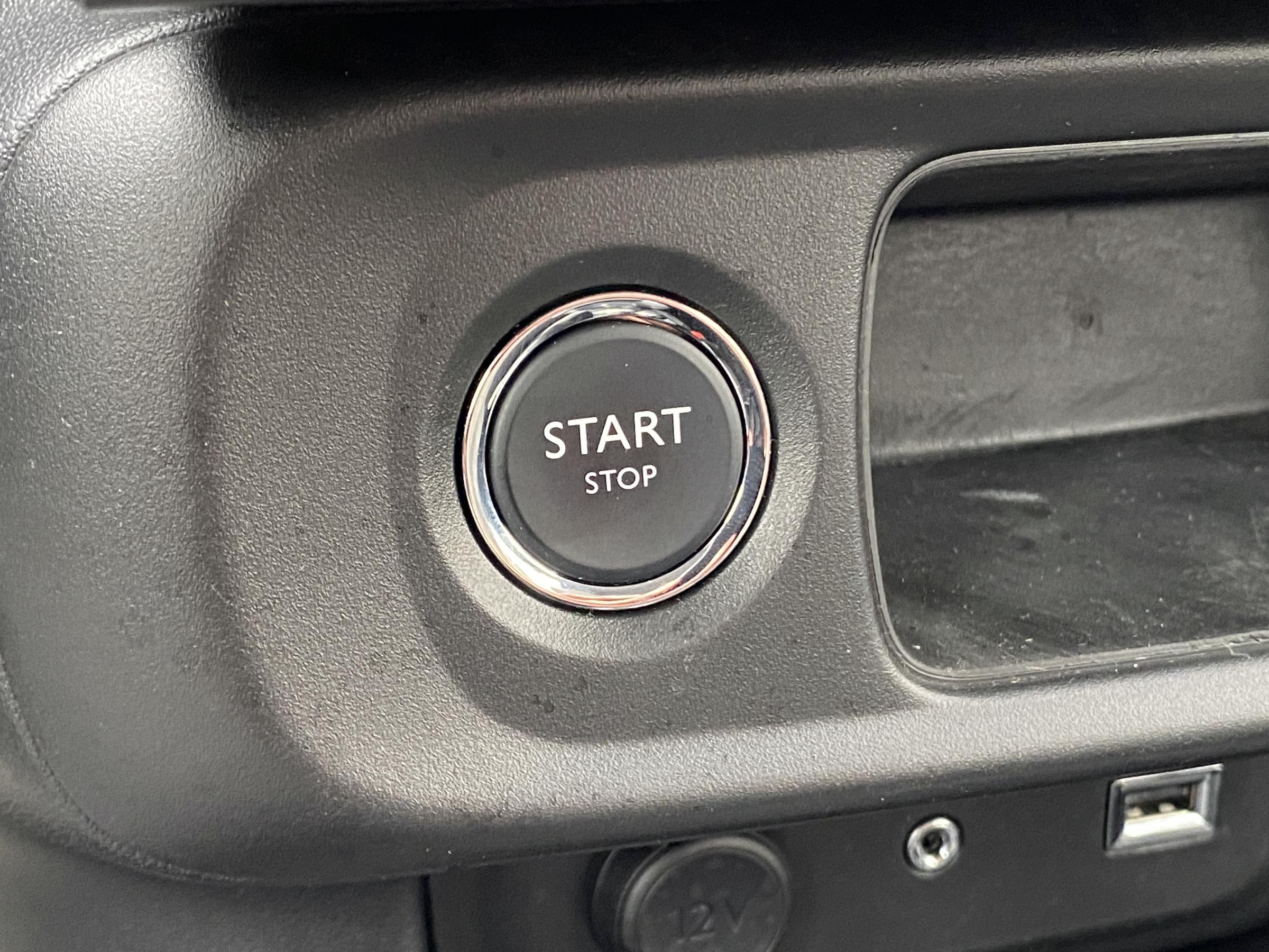 Citroën C3, 2018 - pohled č. 16