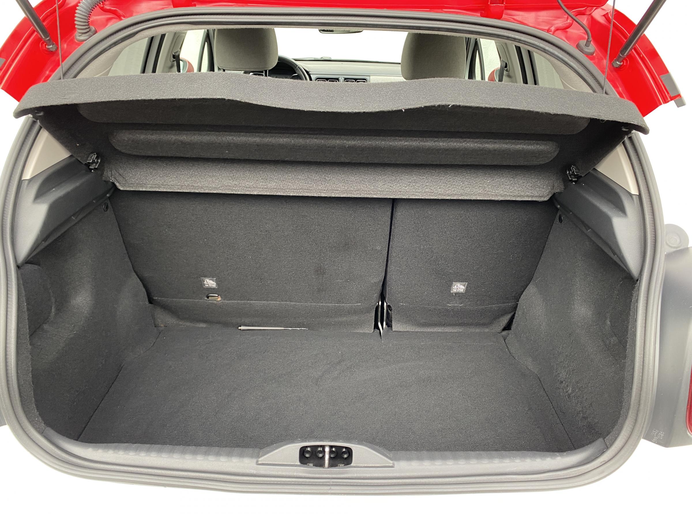 Citroën C3, 2018 - pohled č. 7