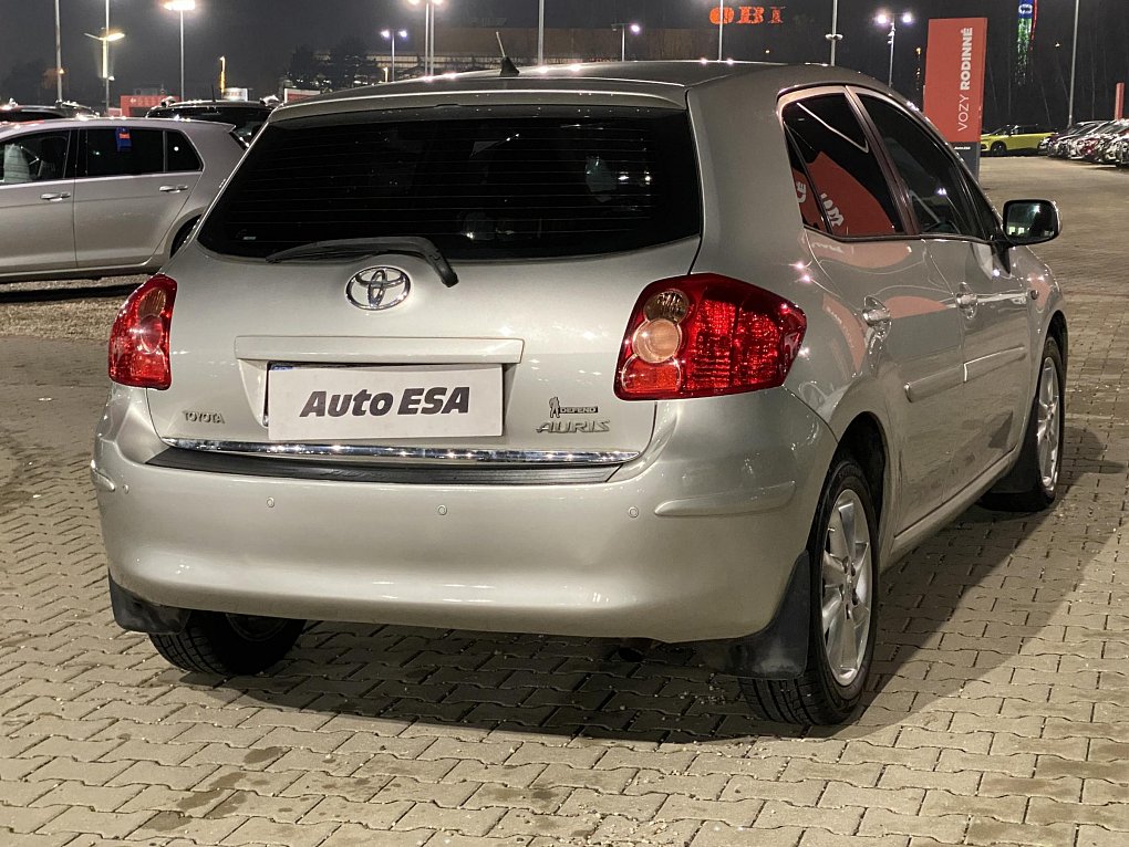 Toyota Auris 1.6 i 