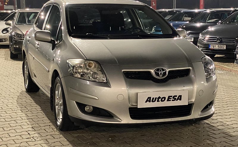 Toyota Auris 1.6 i 