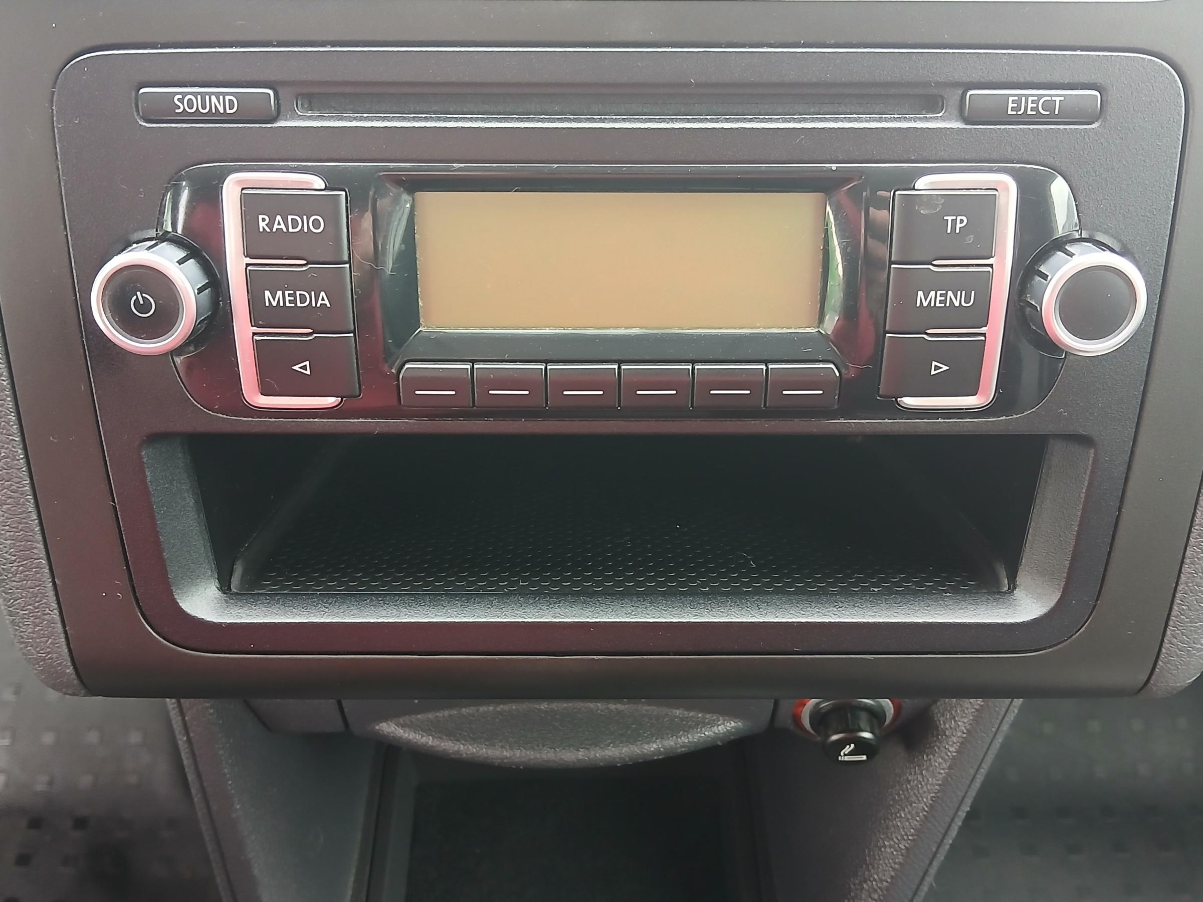 Volkswagen Caddy, 2013 - pohled č. 14