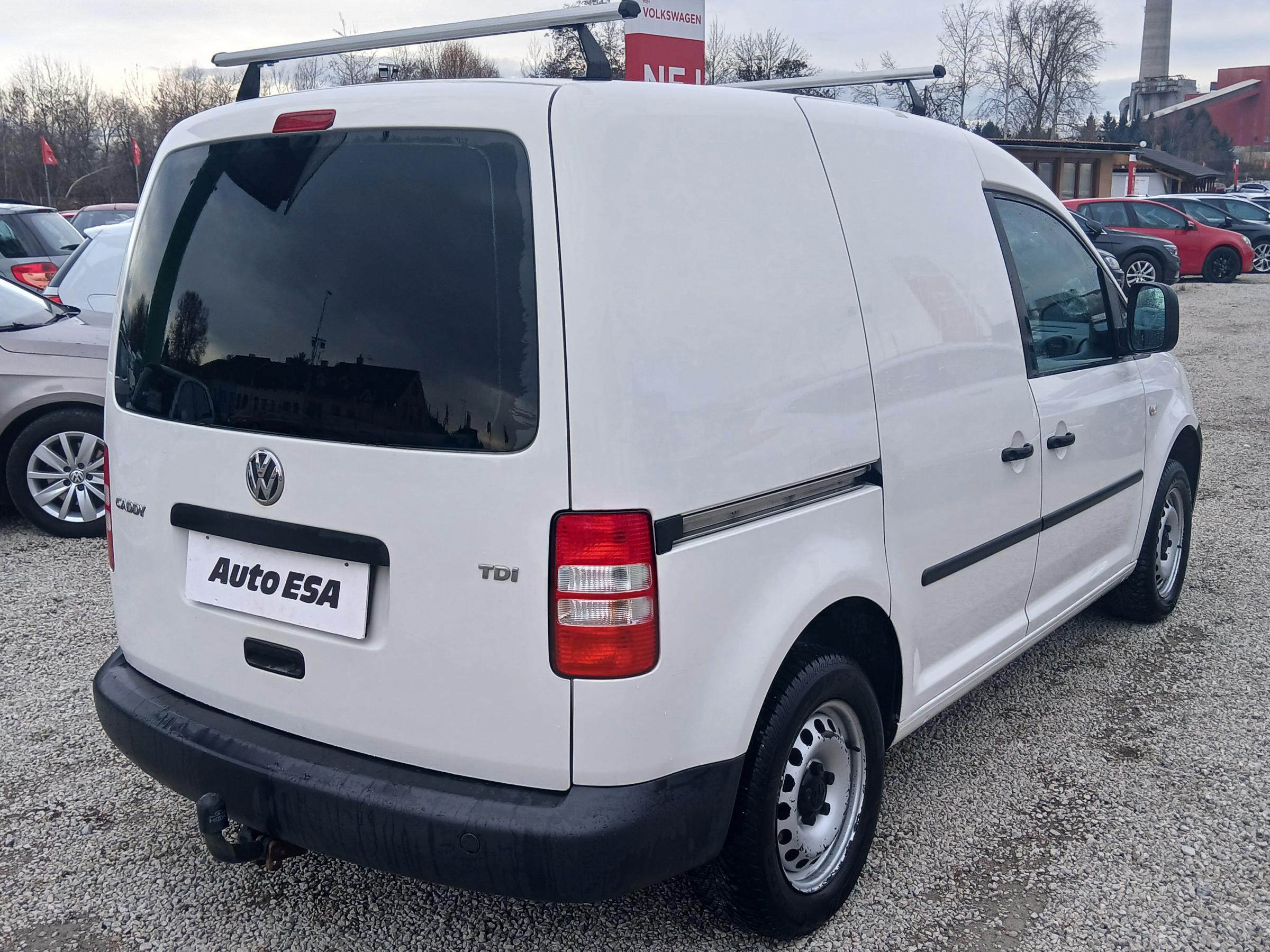 Volkswagen Caddy, 2013 - pohled č. 4