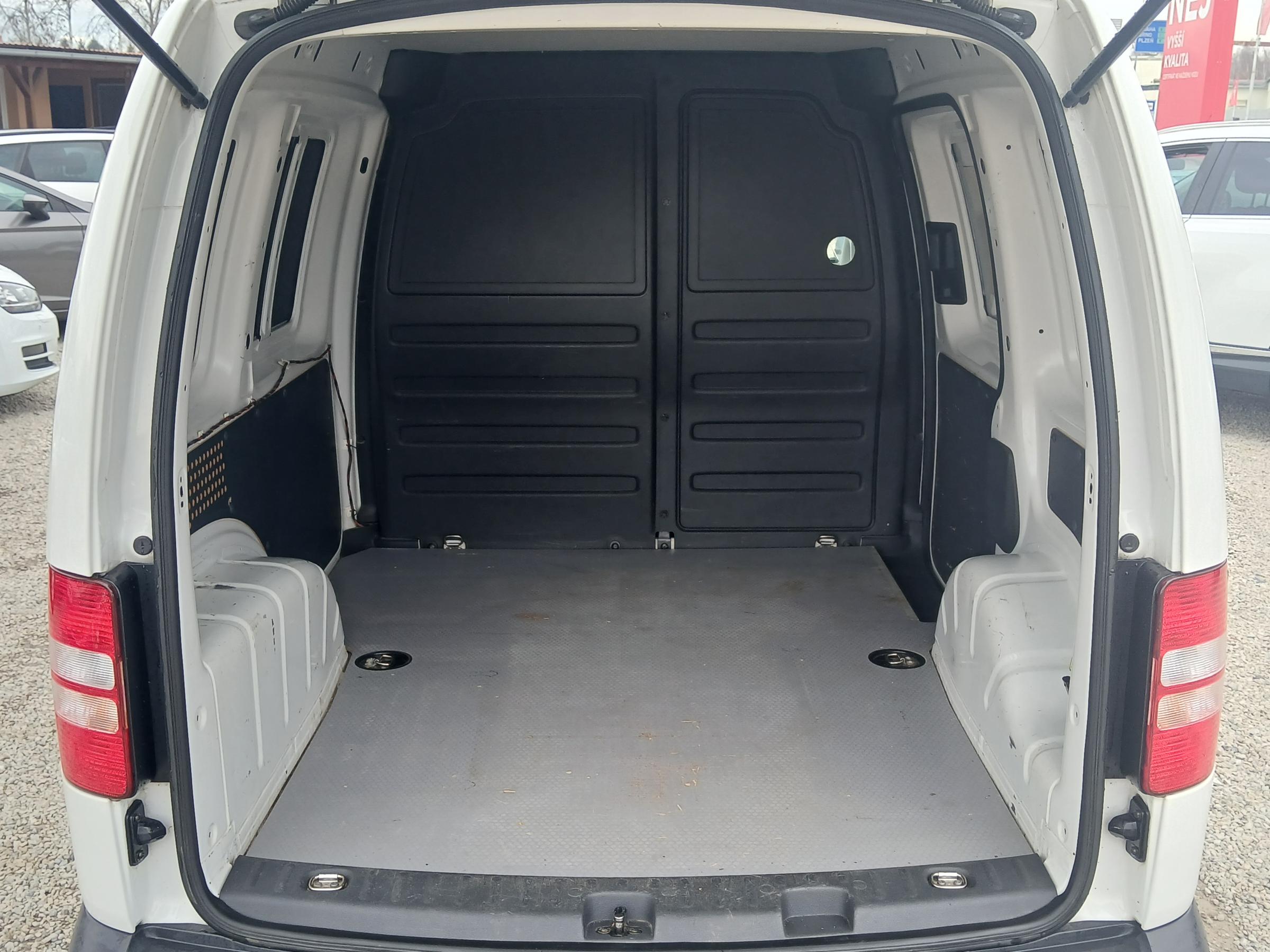 Volkswagen Caddy, 2013 - pohled č. 7