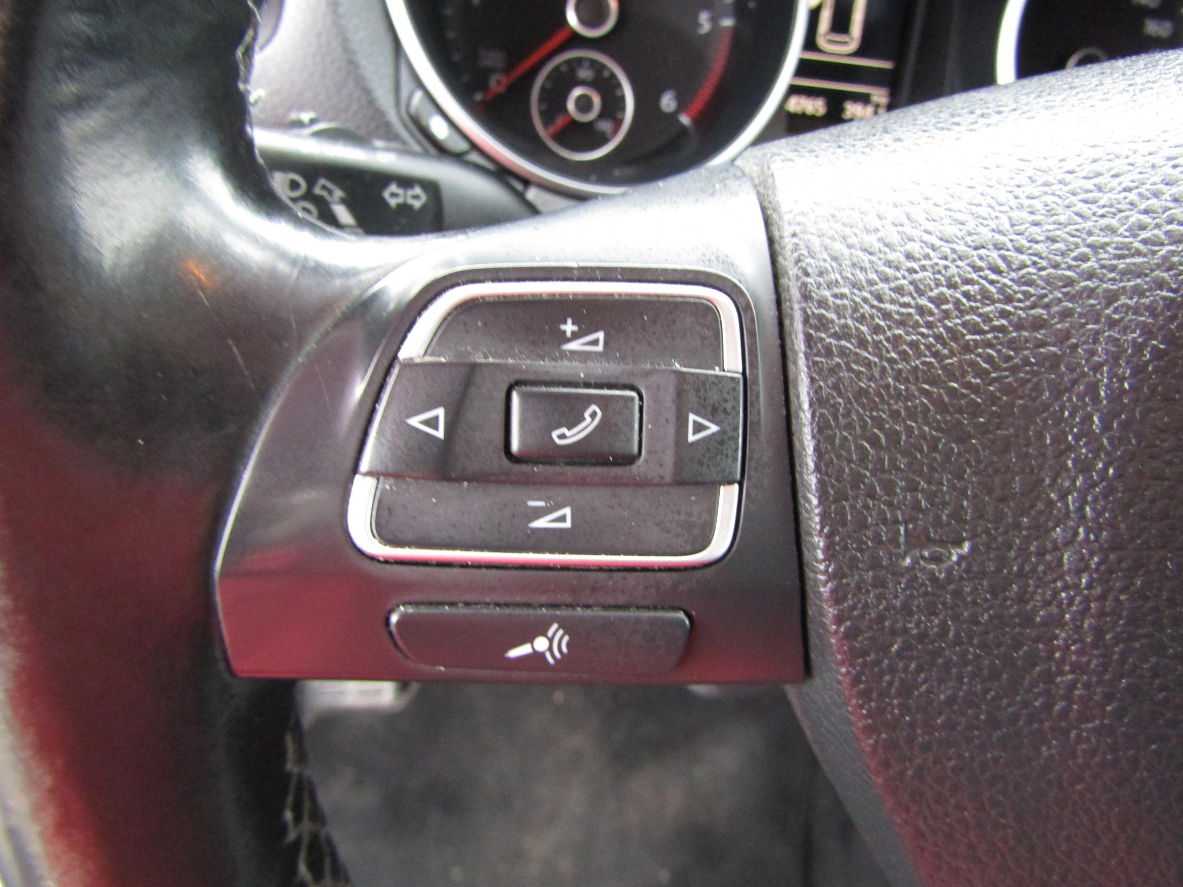 Volkswagen Golf, 2011 - pohled č. 12