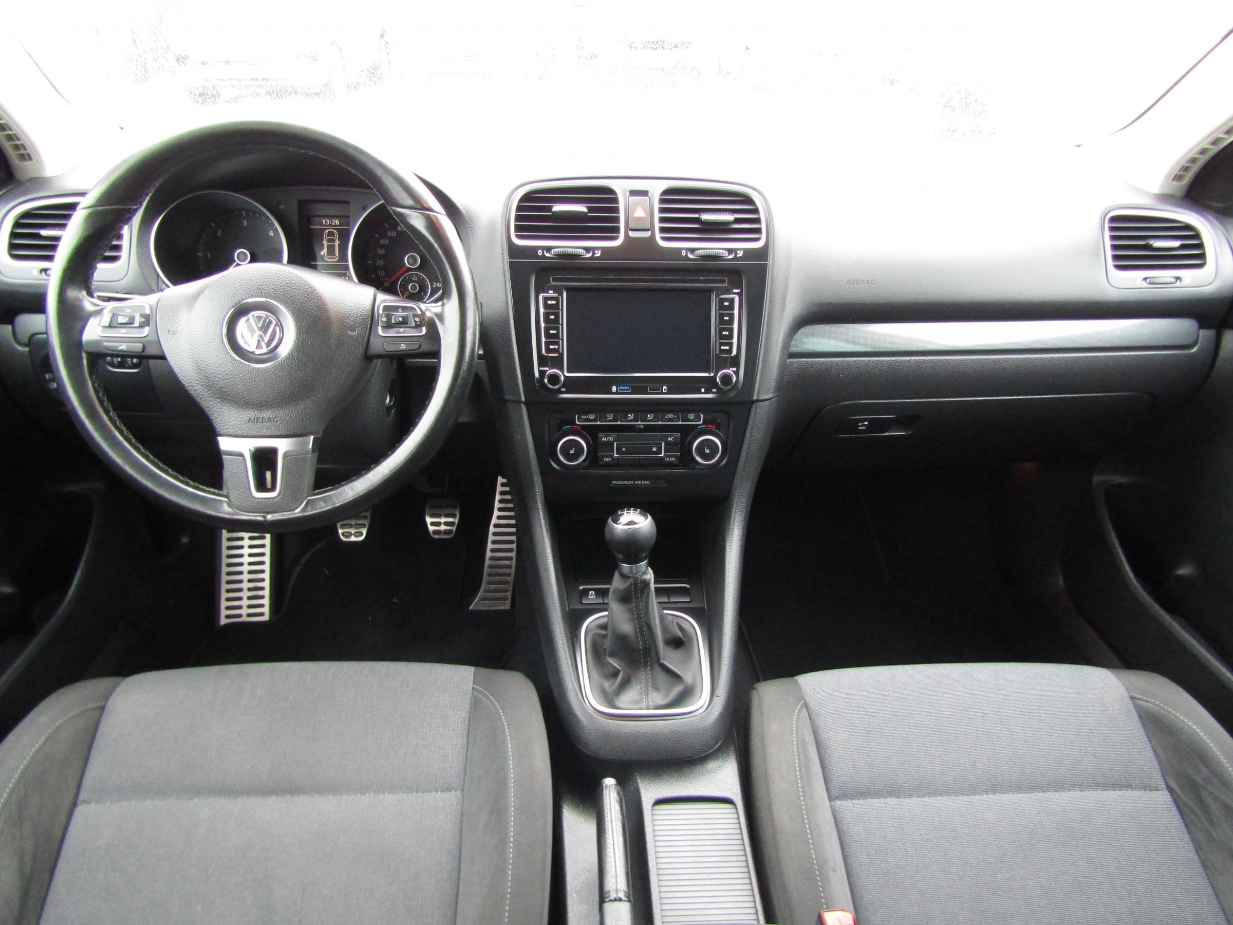 Volkswagen Golf, 2011 - pohled č. 8