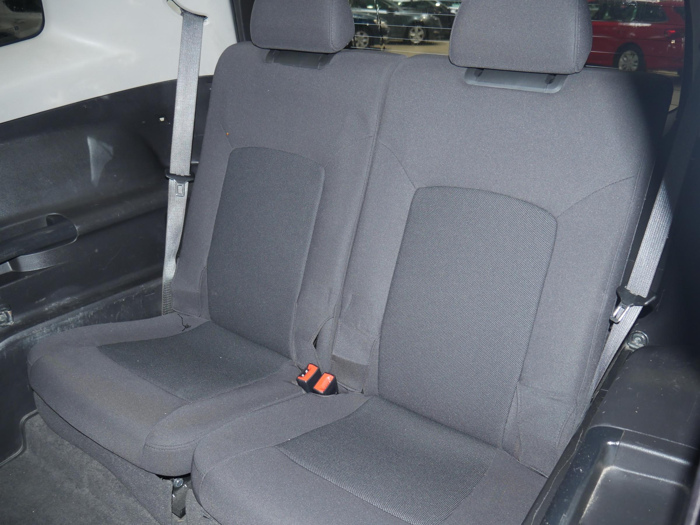 Chevrolet Orlando, 2011 - pohled č. 11