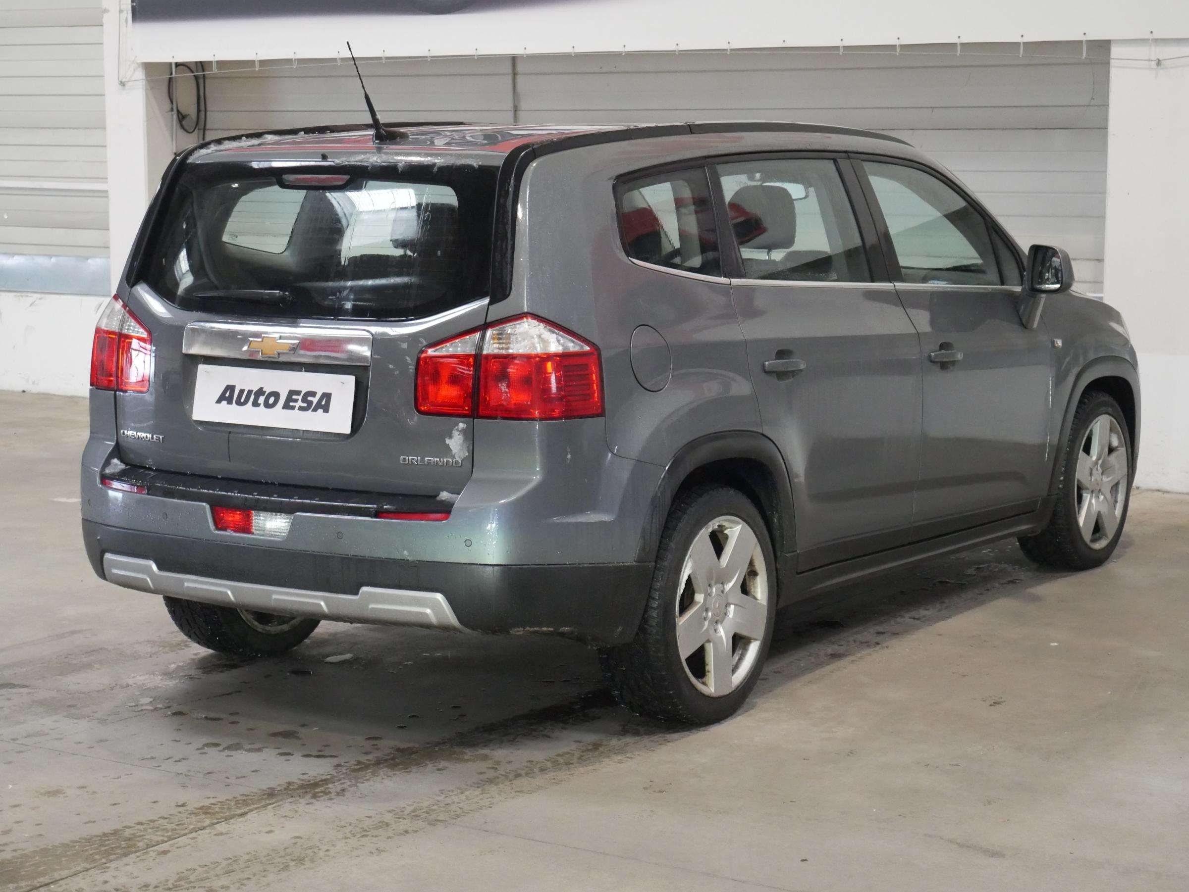 Chevrolet Orlando, 2011 - pohled č. 4