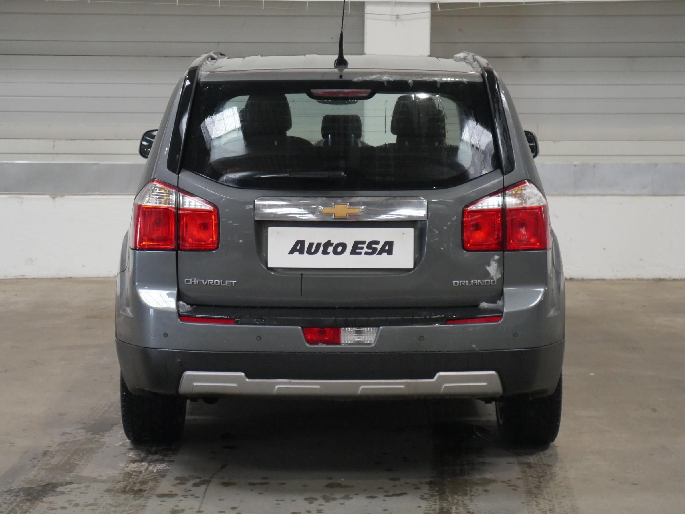 Chevrolet Orlando, 2011 - pohled č. 5