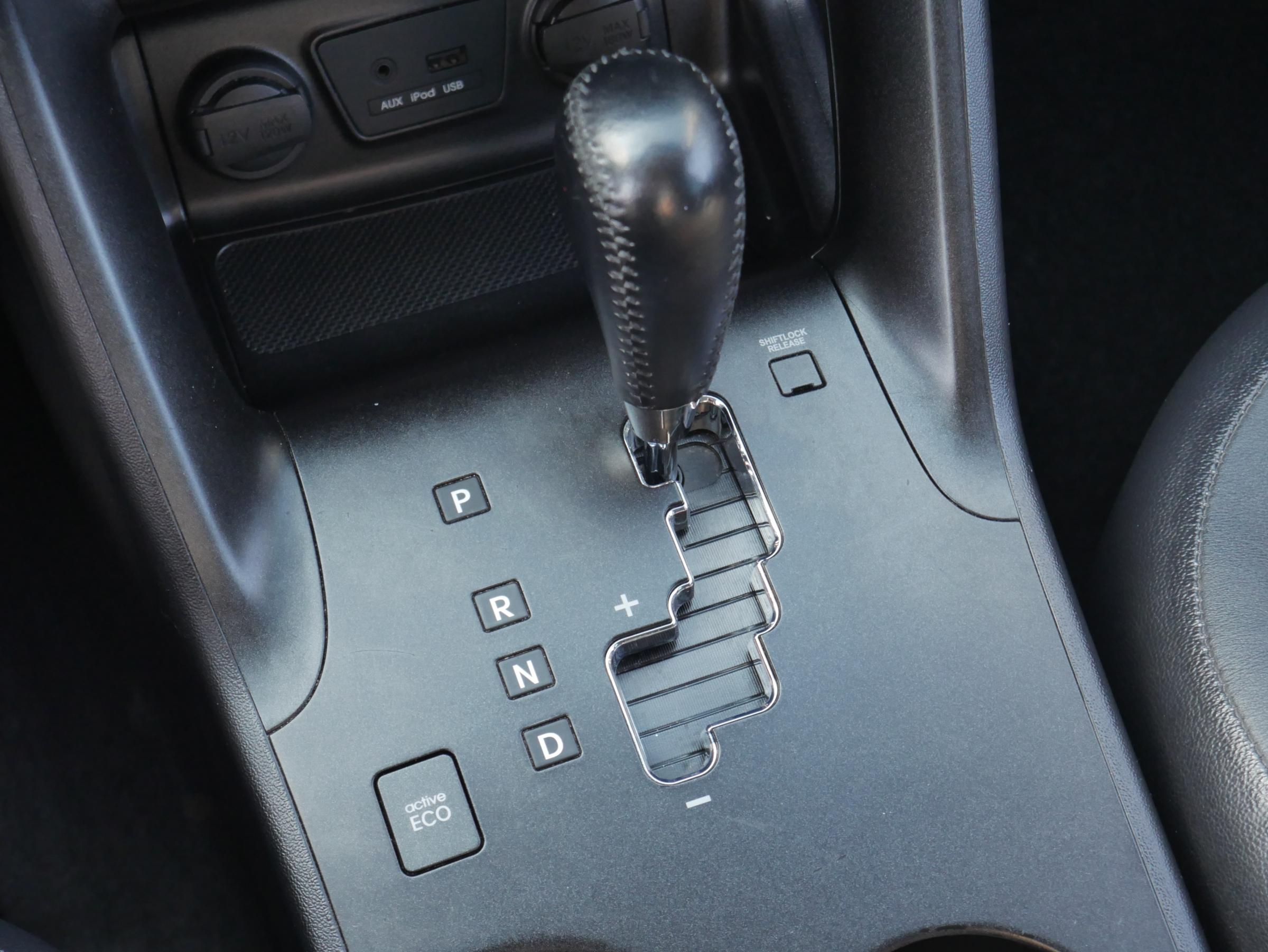 Hyundai ix35, 2014 - pohled č. 15