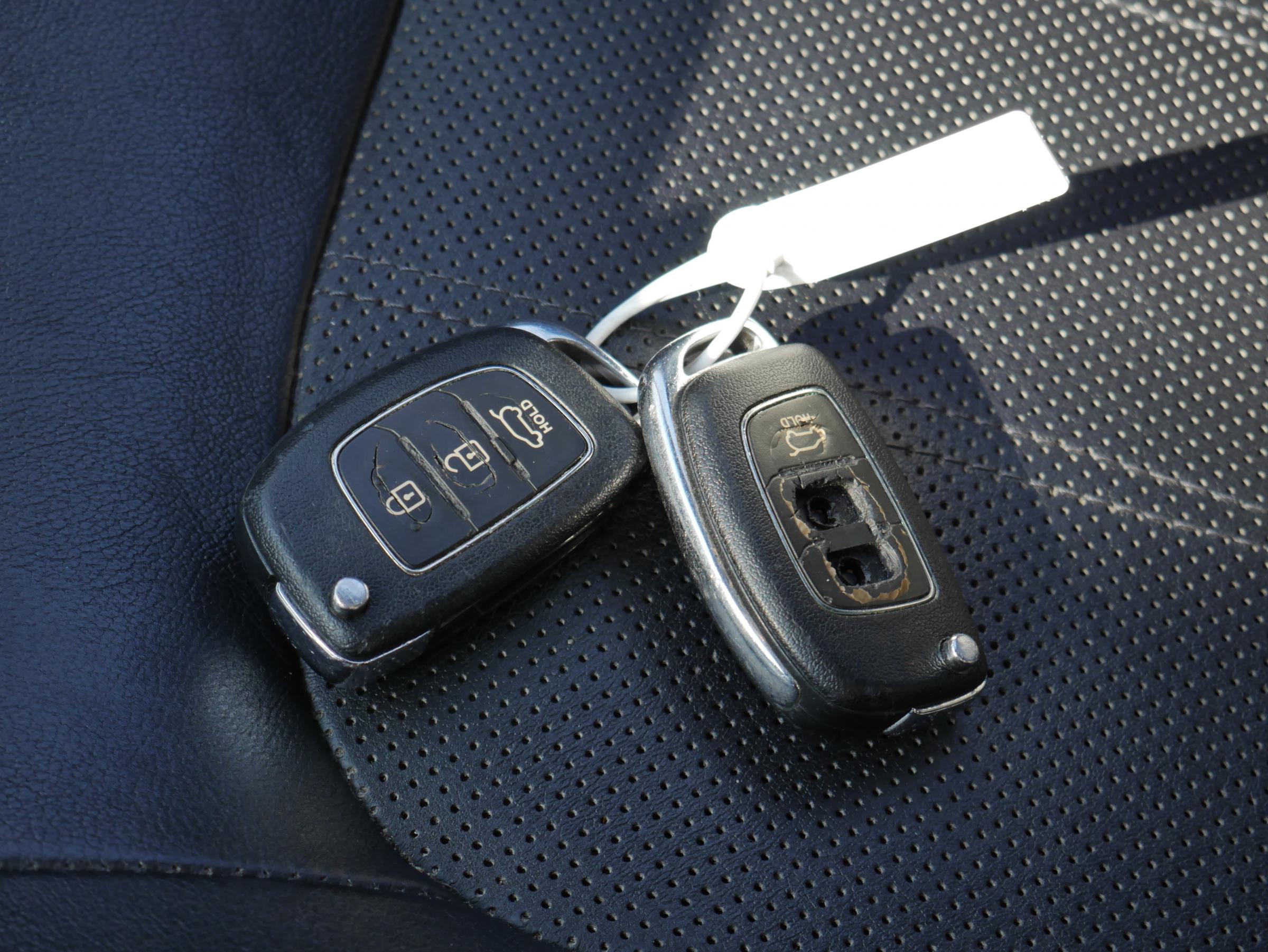 Hyundai ix35, 2014 - pohled č. 24