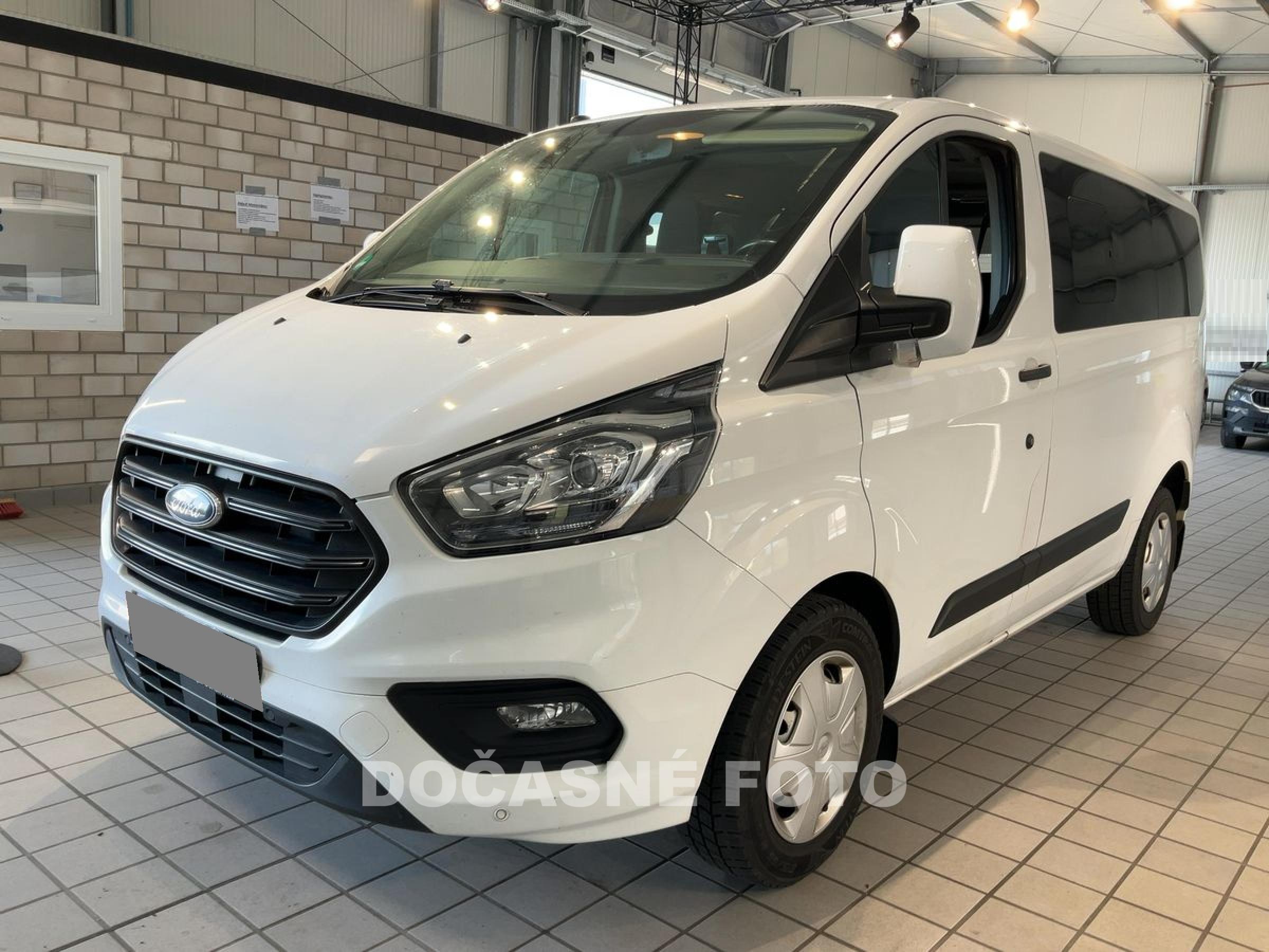 Ford Transit Custom, 2018 - pohled č. 2