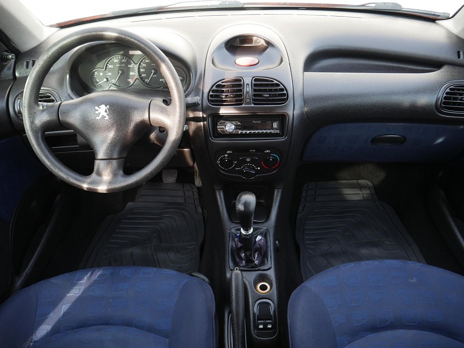 Peugeot 206 1.4i 