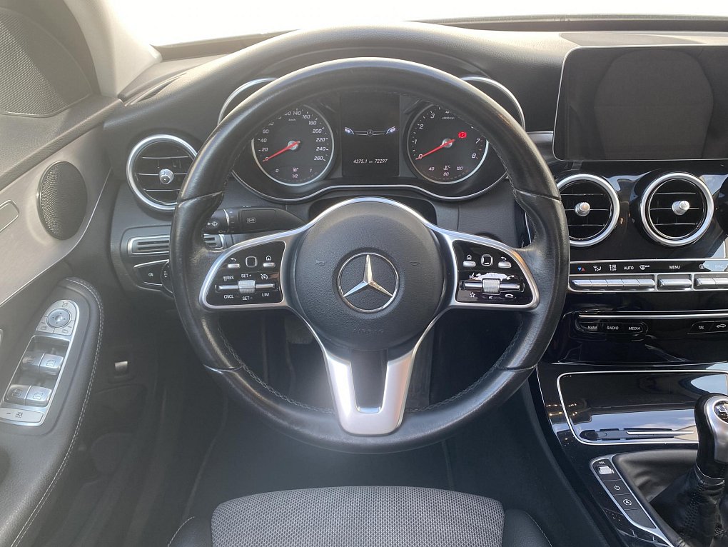 Mercedes-Benz Třída C 1.6i 