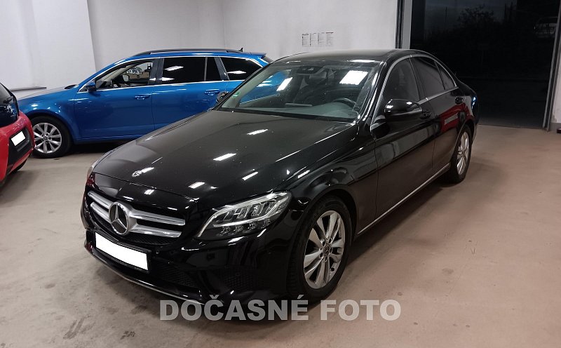 Mercedes-Benz Třída C 1.6i 