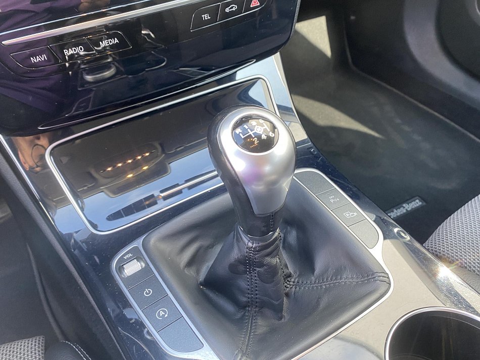Mercedes-Benz Třída C 1.6i 