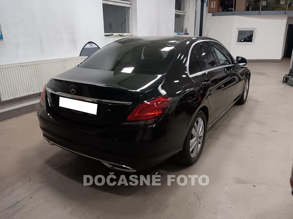 Mercedes-Benz Třída C 1.6i 