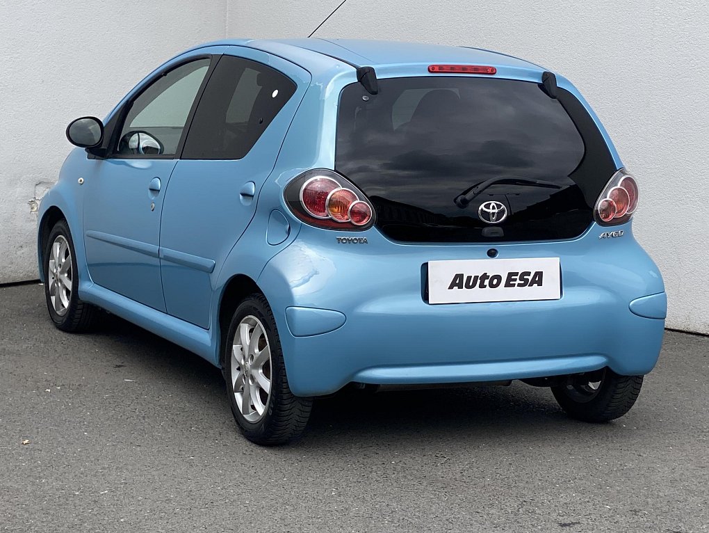 Toyota Aygo 1.0i 
