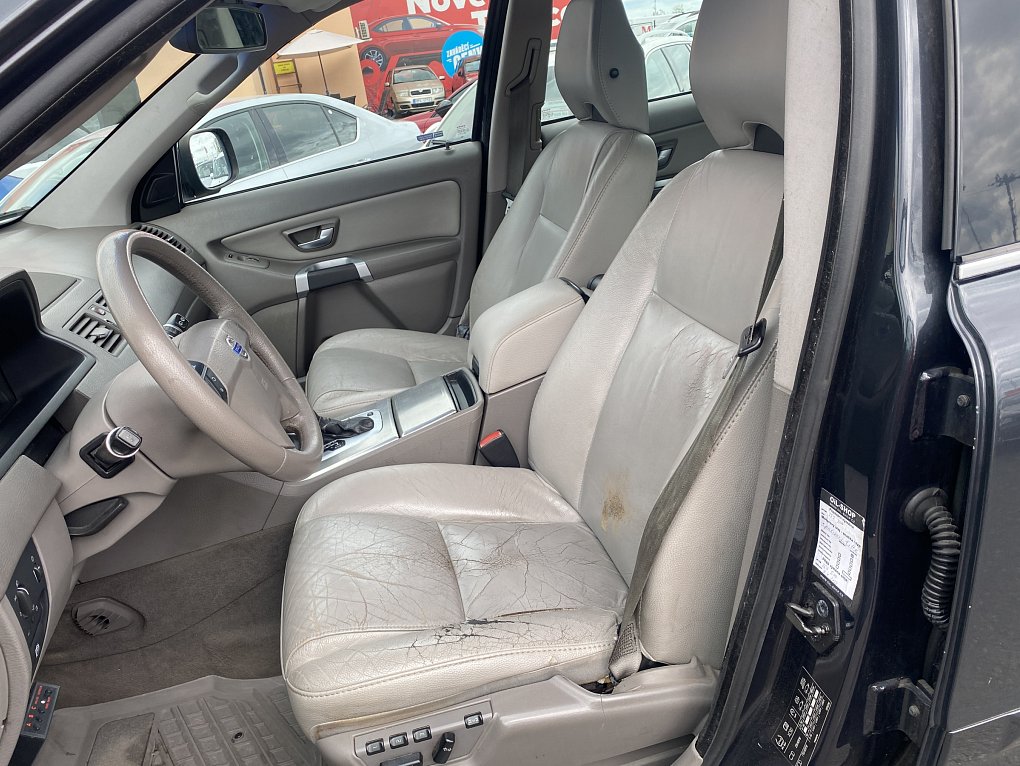Volvo XC90 2.4 D5 Momentum