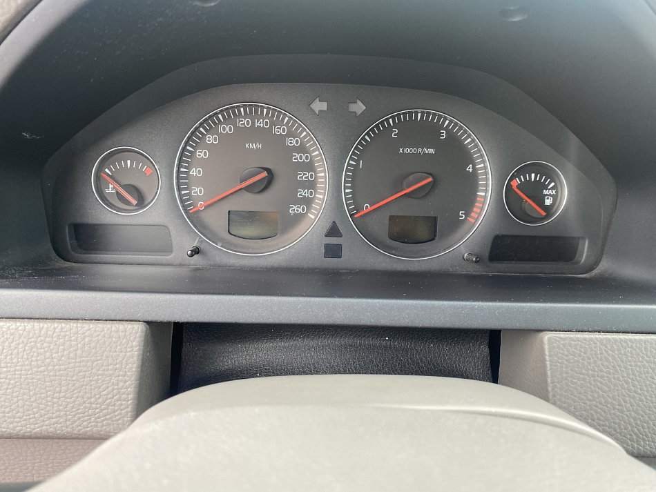 Volvo XC90 2.4 D5 Momentum