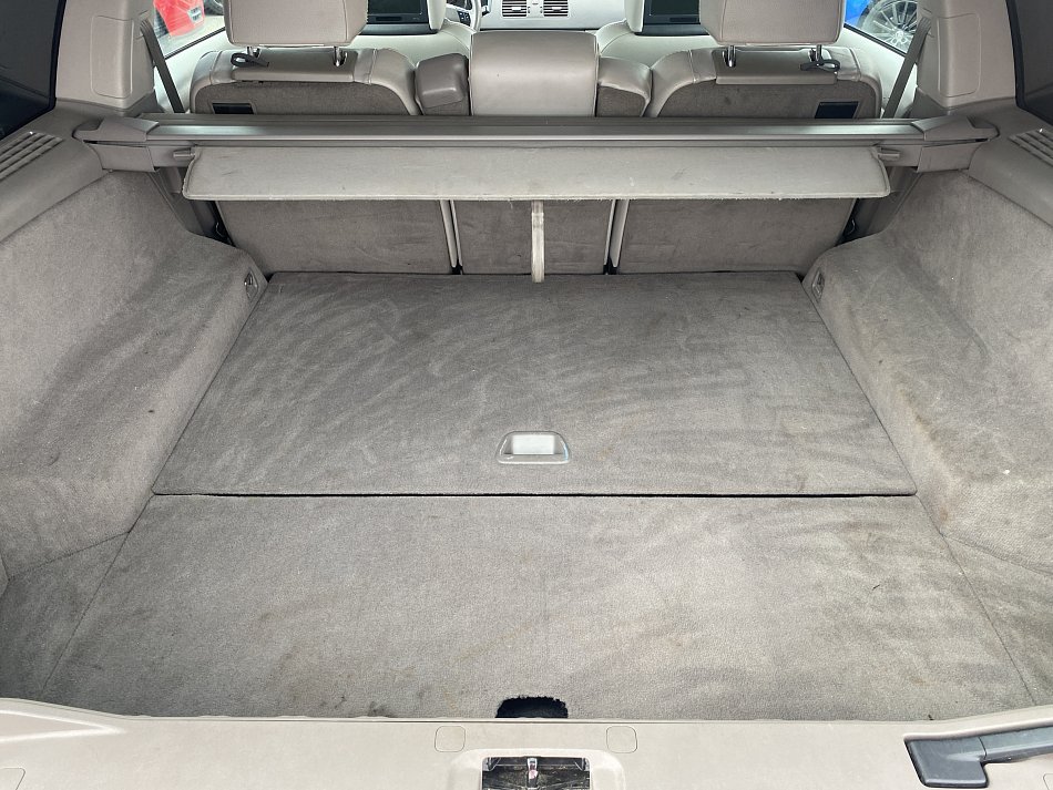 Volvo XC90 2.4 D5 Momentum
