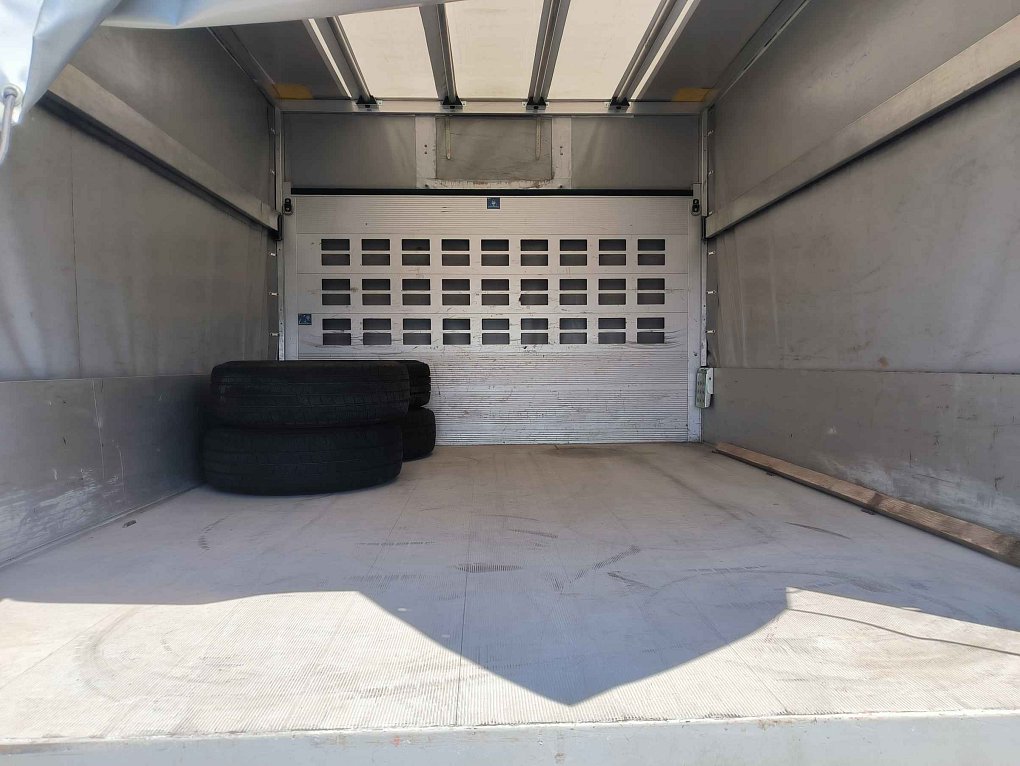 Peugeot Boxer 2.2HDi  7míst SKLÁPĚČ