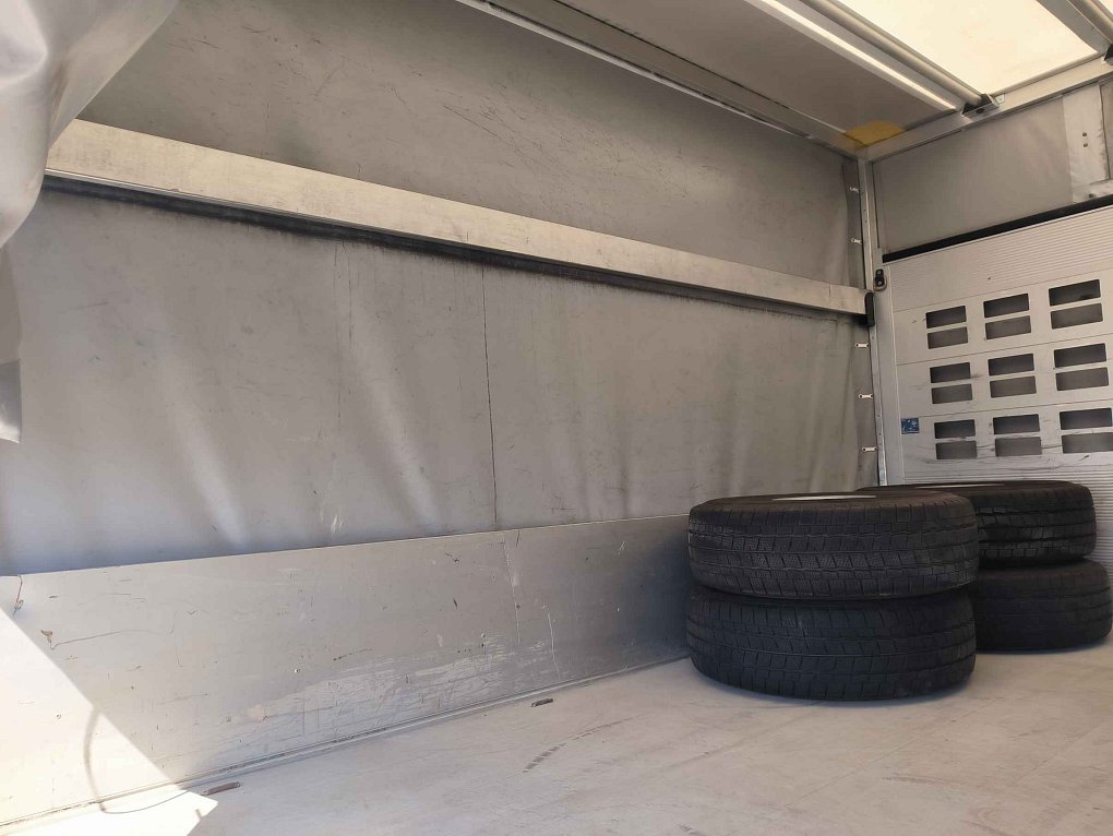 Peugeot Boxer 2.2HDi  7míst SKLÁPĚČ
