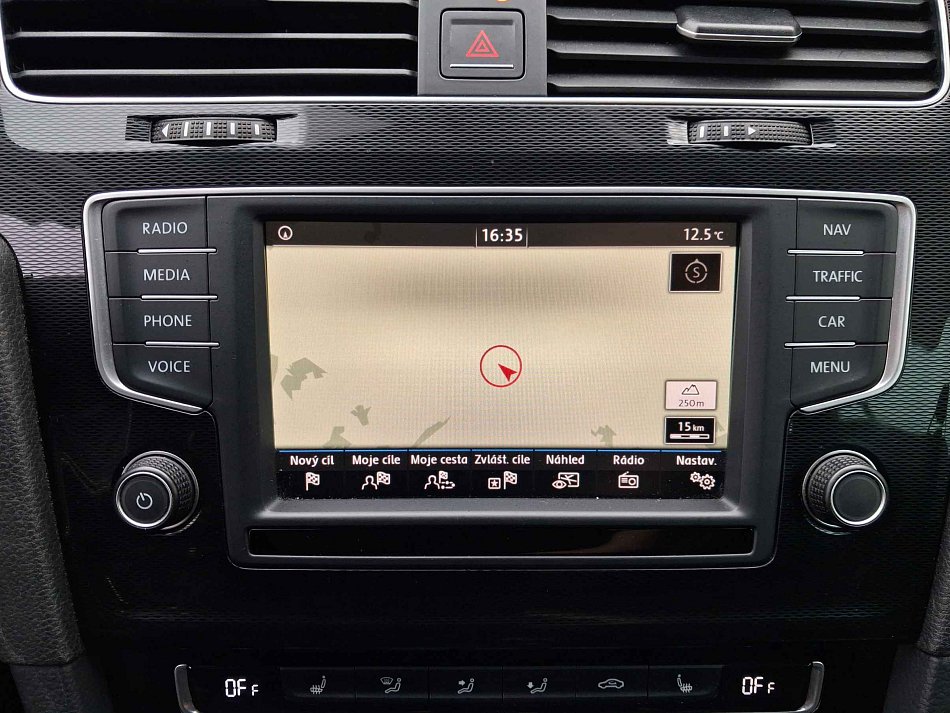 Volkswagen Golf 2.0 TDi GTD