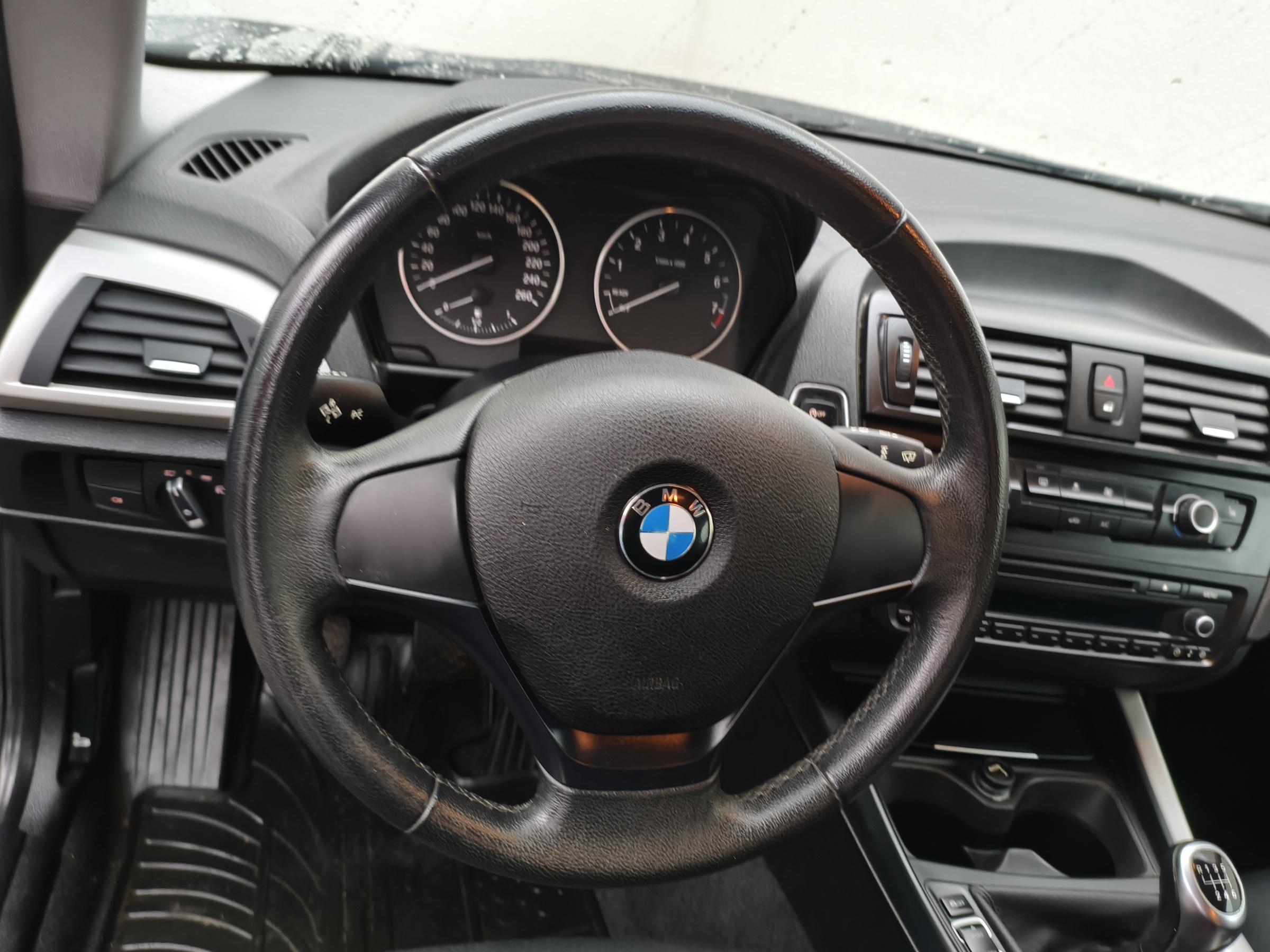 BMW Řada 1, 2014 - pohled č. 10