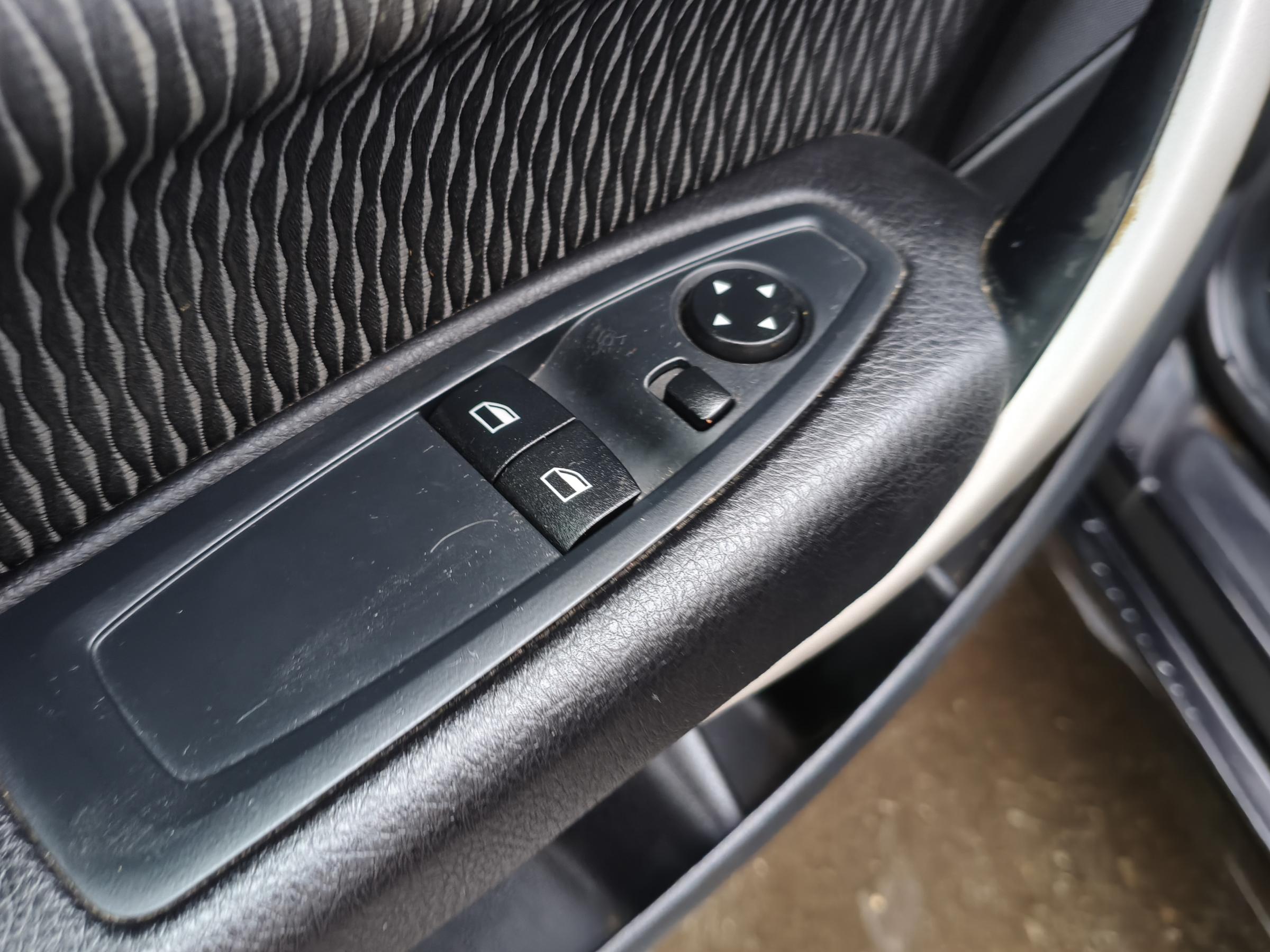 BMW Řada 1, 2014 - pohled č. 14