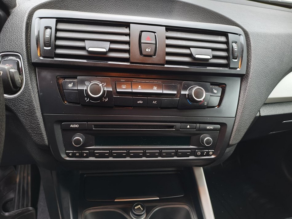 BMW Řada 1 1.6i  116i