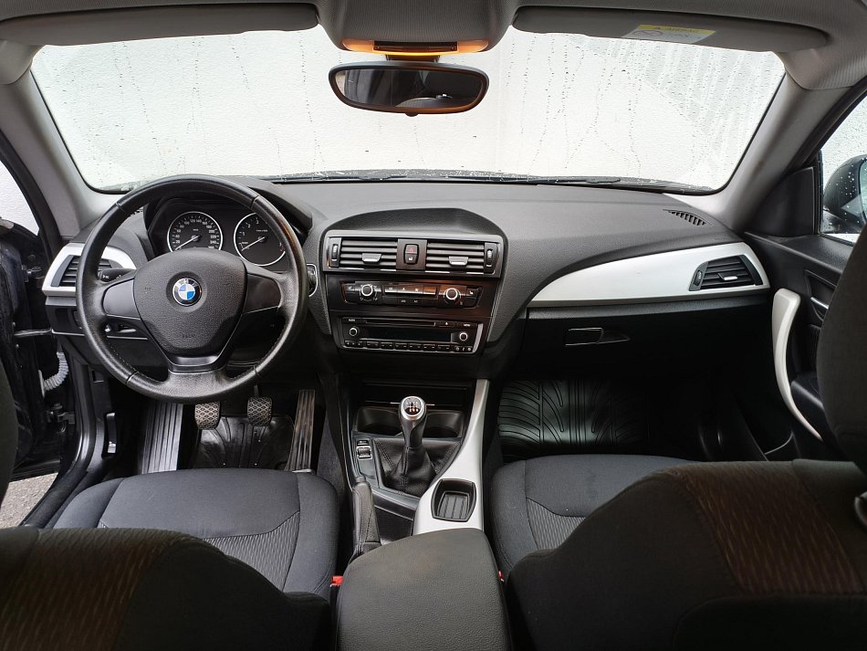 BMW Řada 1 1.6i  116i