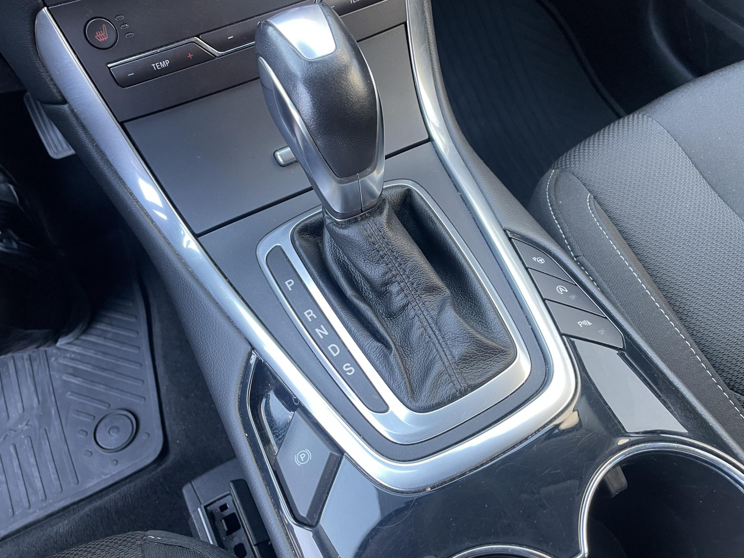 Ford S-MAX, 2017 - pohled č. 14