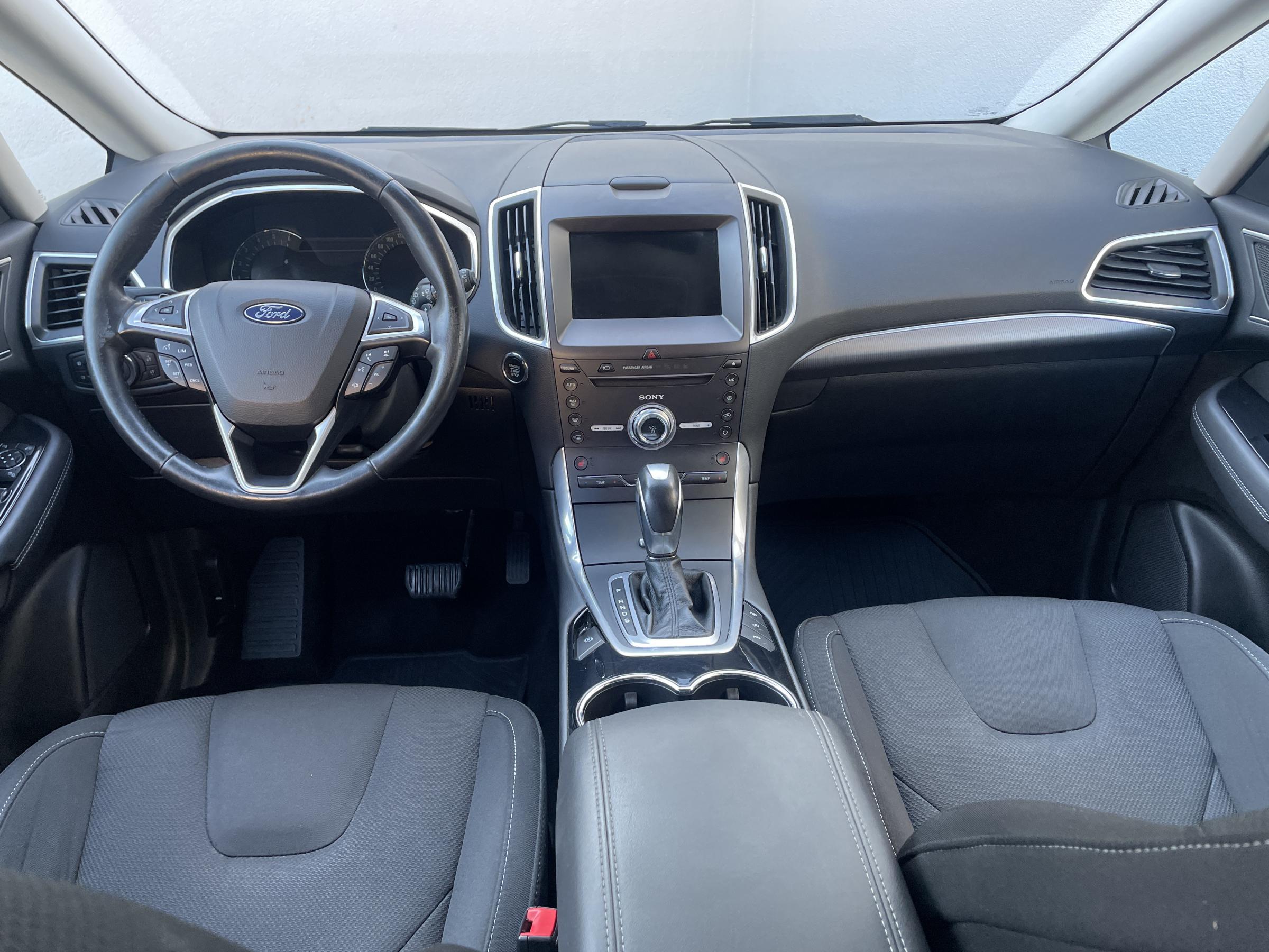 Ford S-MAX, 2017 - pohled č. 8