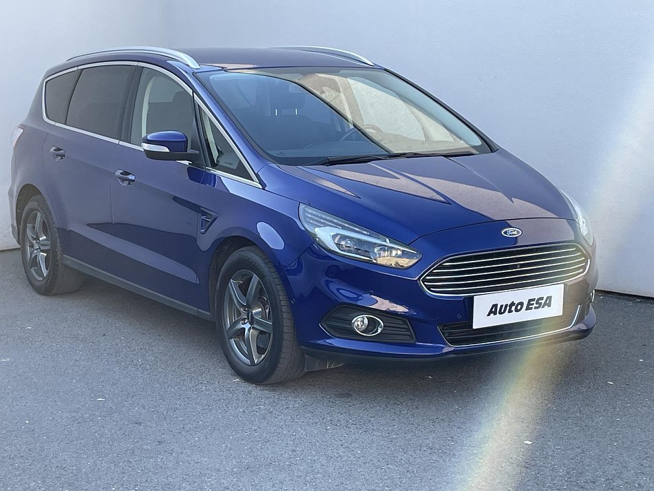 Ford S-MAX 2.0 TDCi Titanium