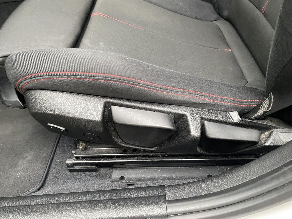 BMW Řada 1 2.0 D Sport 120d