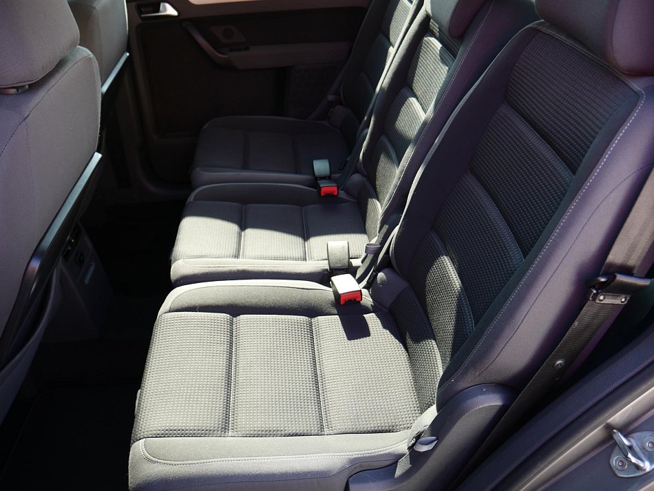 Volkswagen Touran 1.4 TSI 