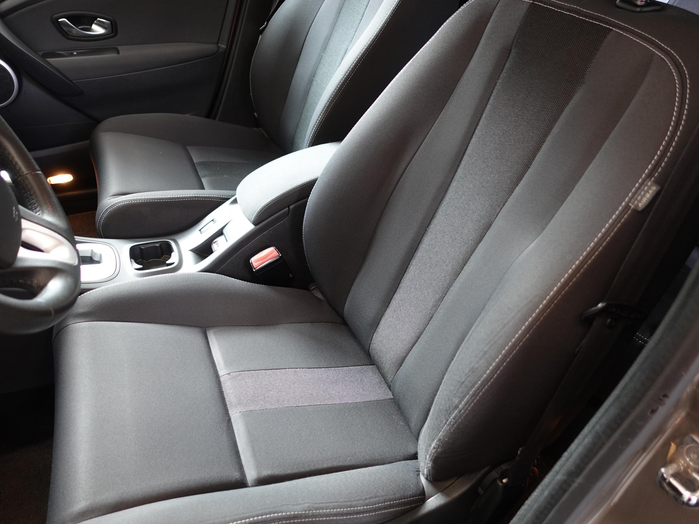 Opel Astra, 2015 - pohled č. 10