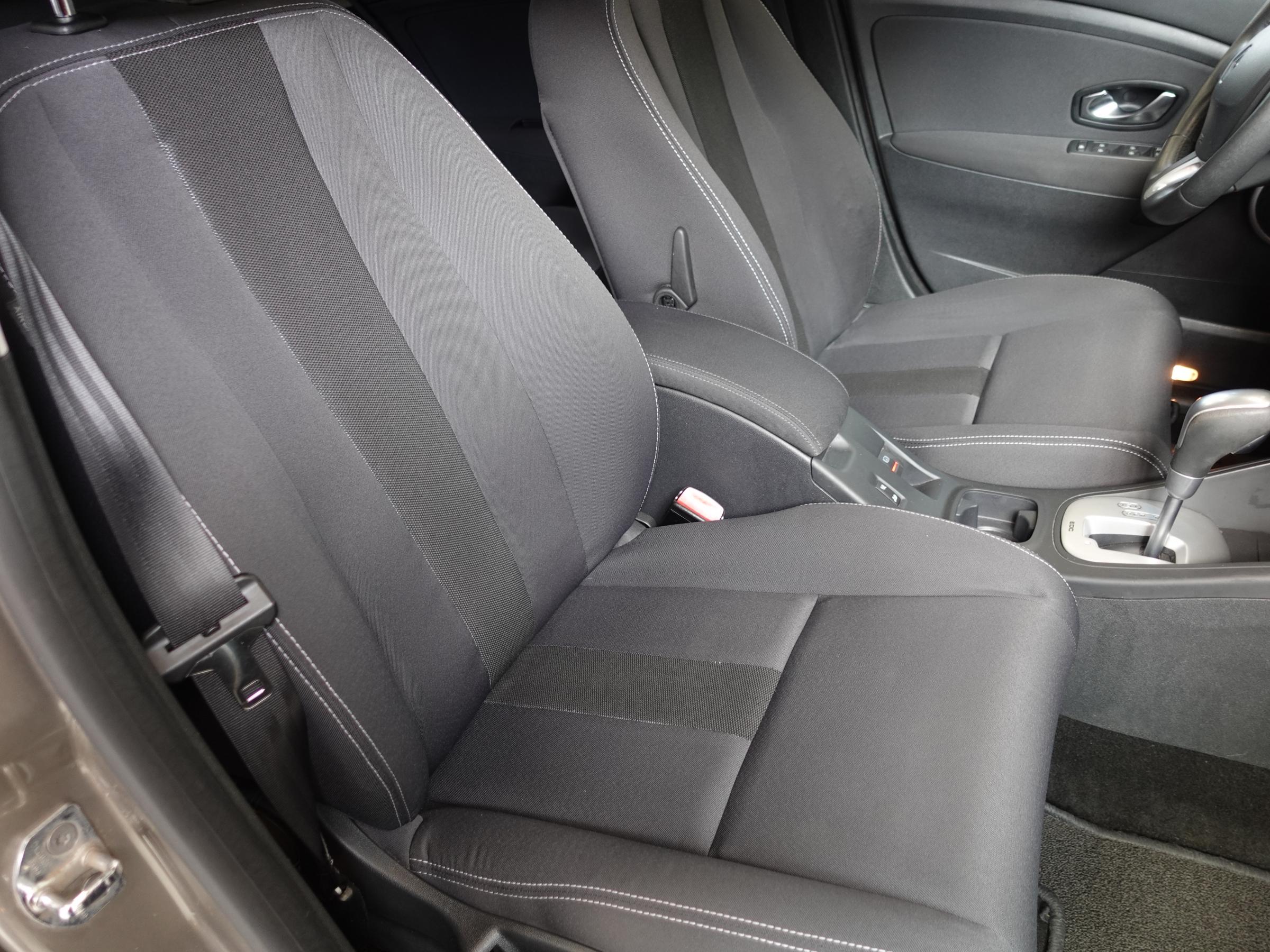 Opel Astra, 2015 - pohled č. 12