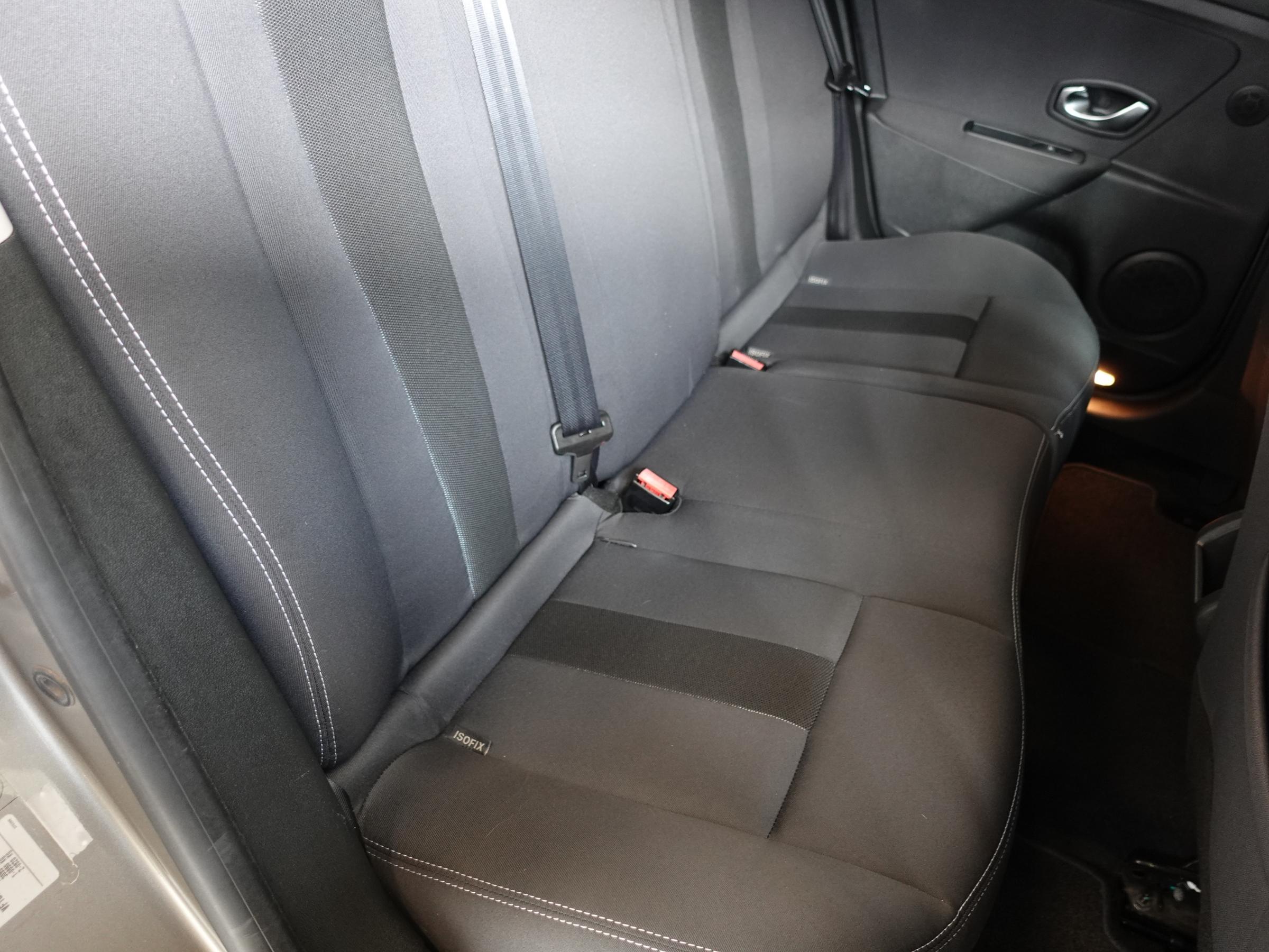 Opel Astra, 2015 - pohled č. 13