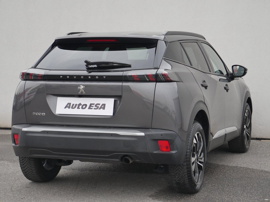 Peugeot 2008 1.2 PT Allure