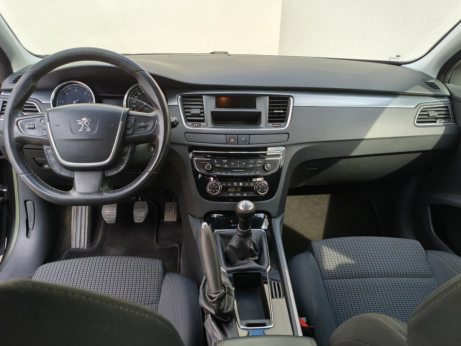 Peugeot 508 1.6 HDi 