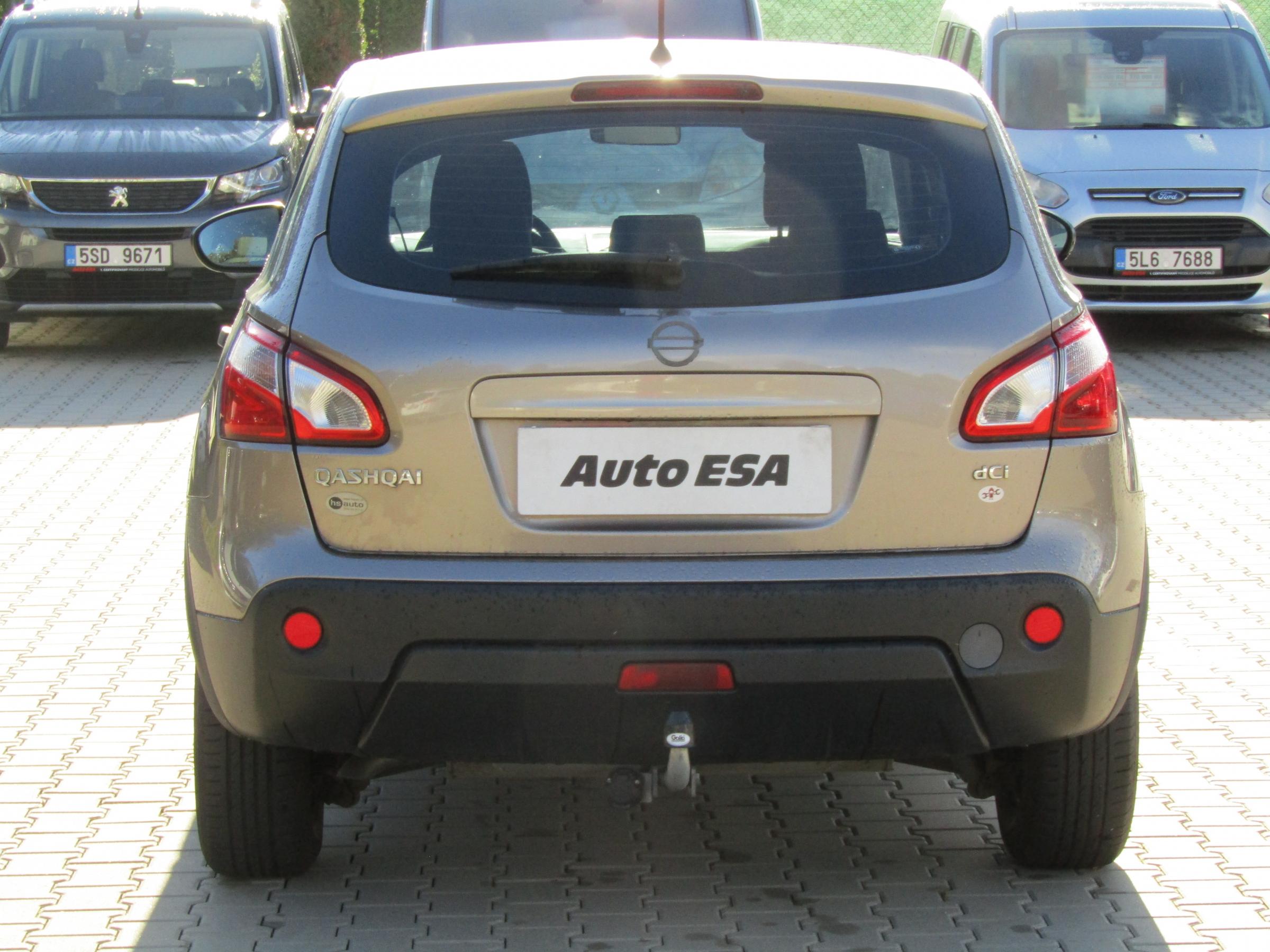 Nissan Qashqai, 2013 - pohled č. 5