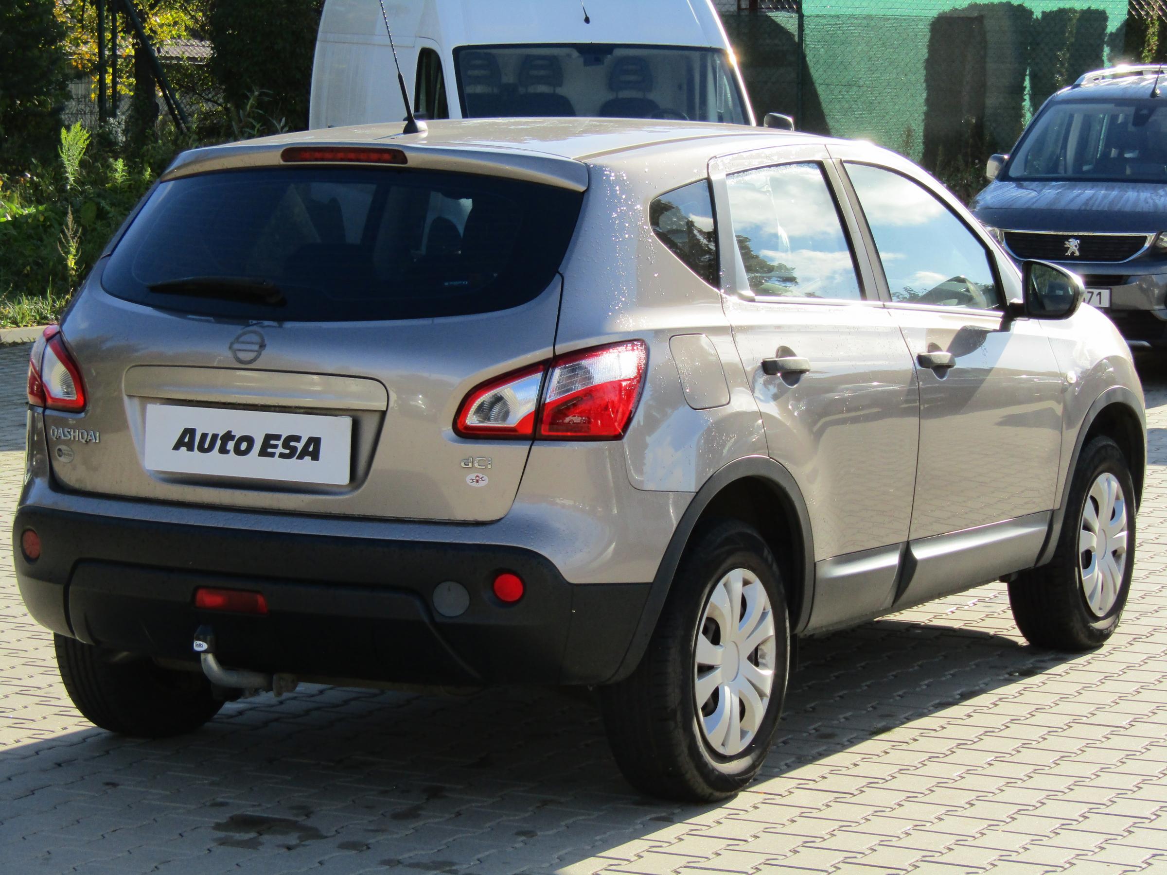Nissan Qashqai, 2013 - pohled č. 6