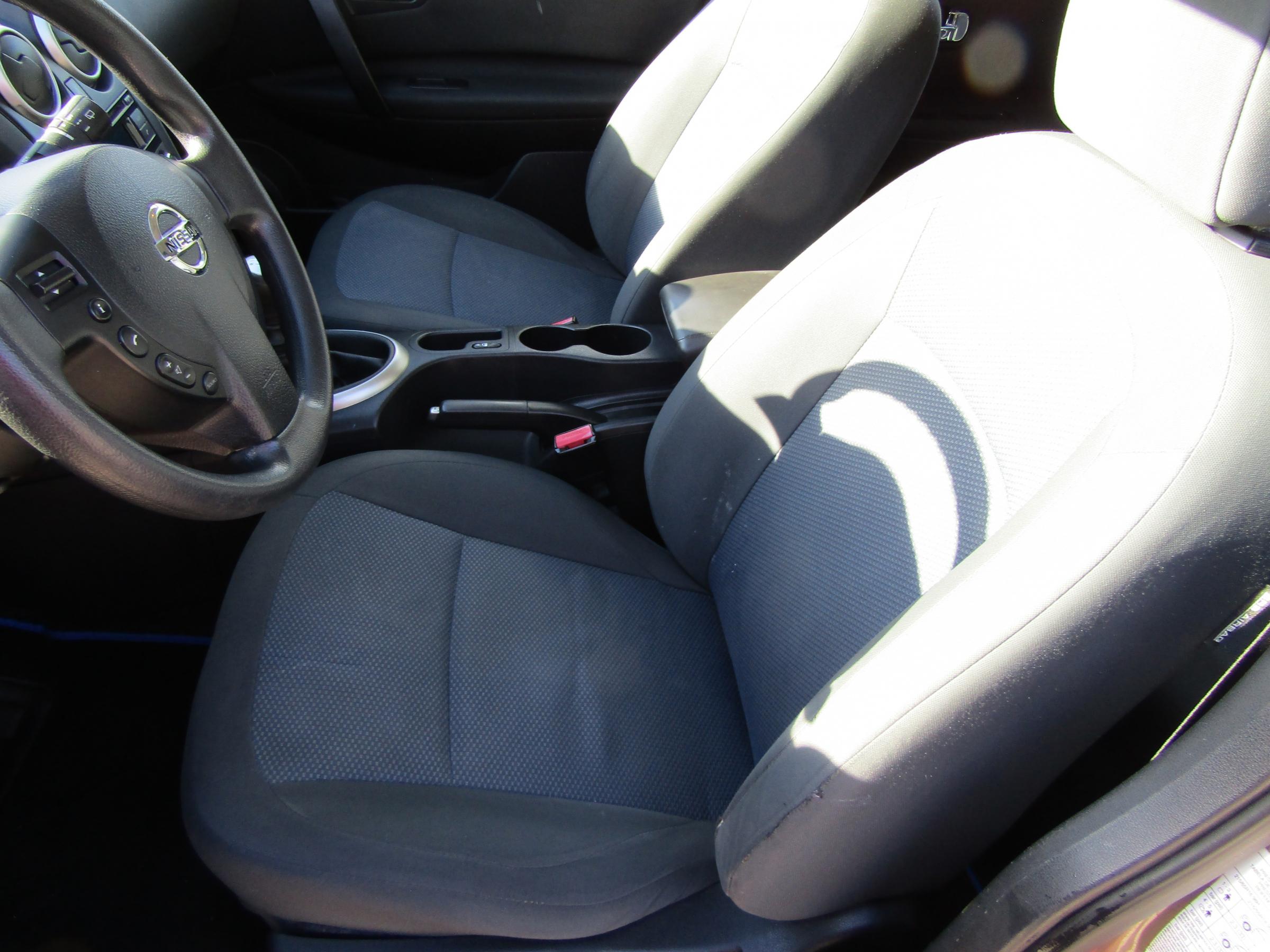 Nissan Qashqai, 2013 - pohled č. 9