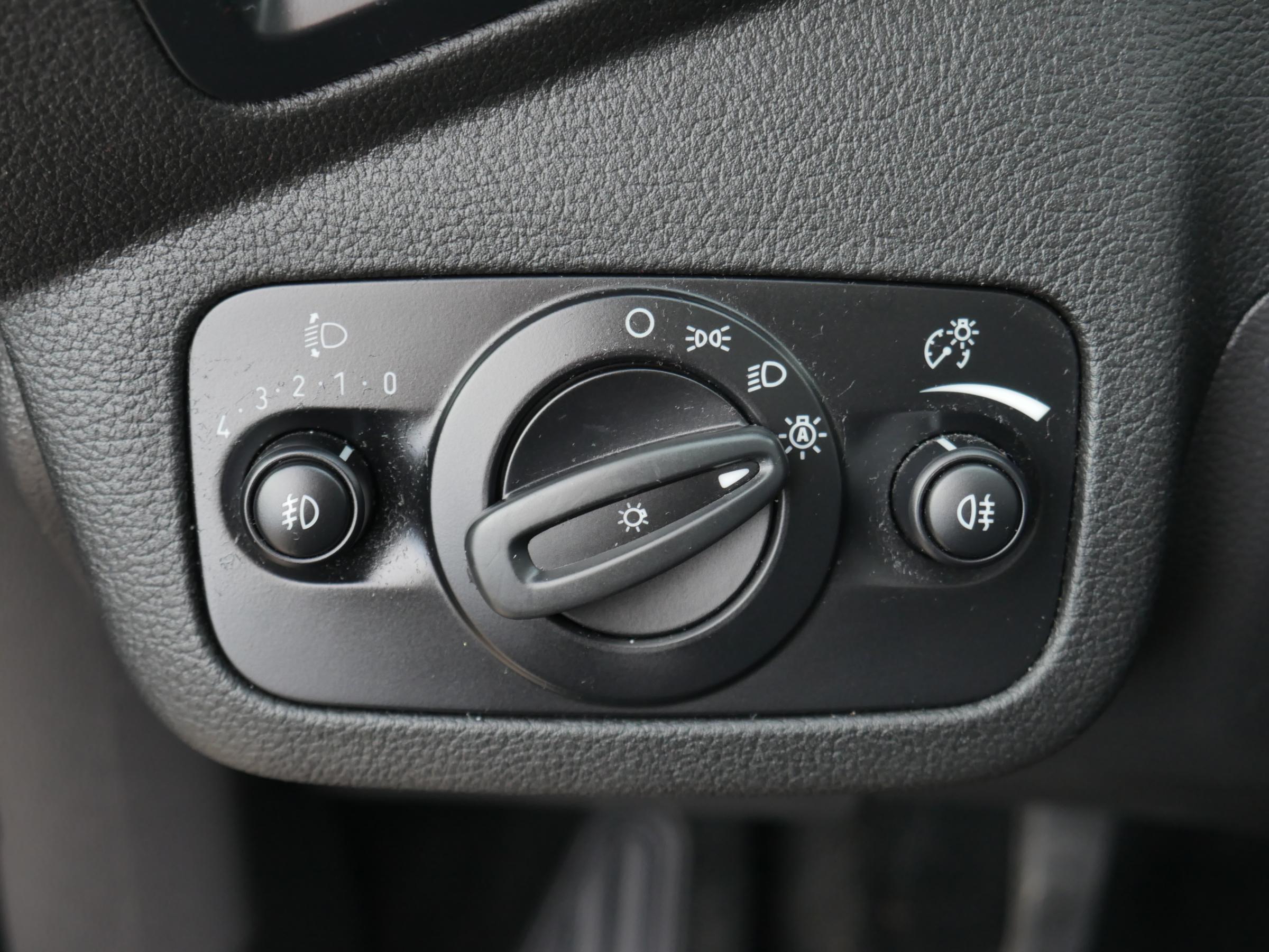 Ford Kuga, 2017 - pohled č. 20