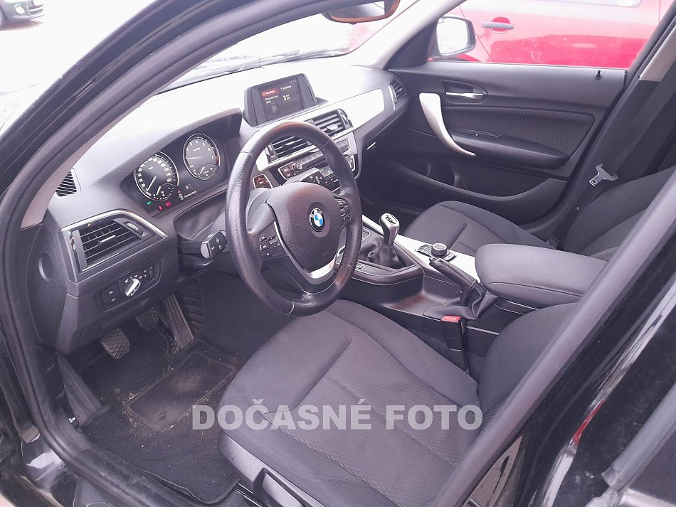BMW Řada 1 1.5i 