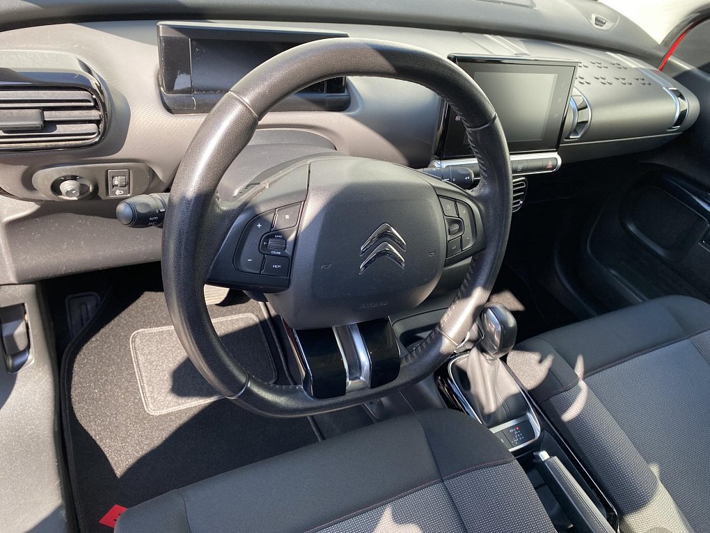 Citroën C4 Cactus 1.2 PT Shine